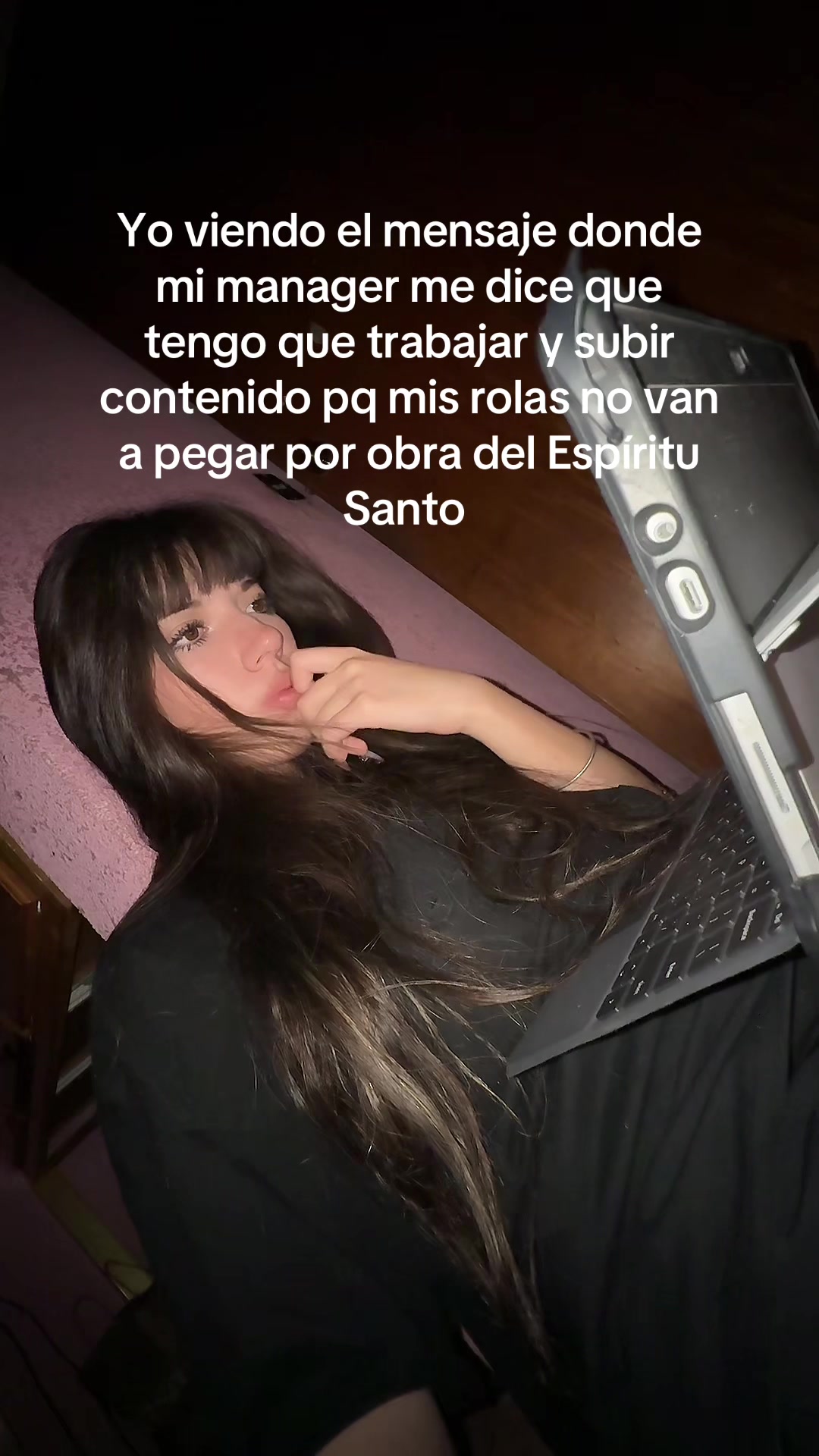 @VICKY ♡