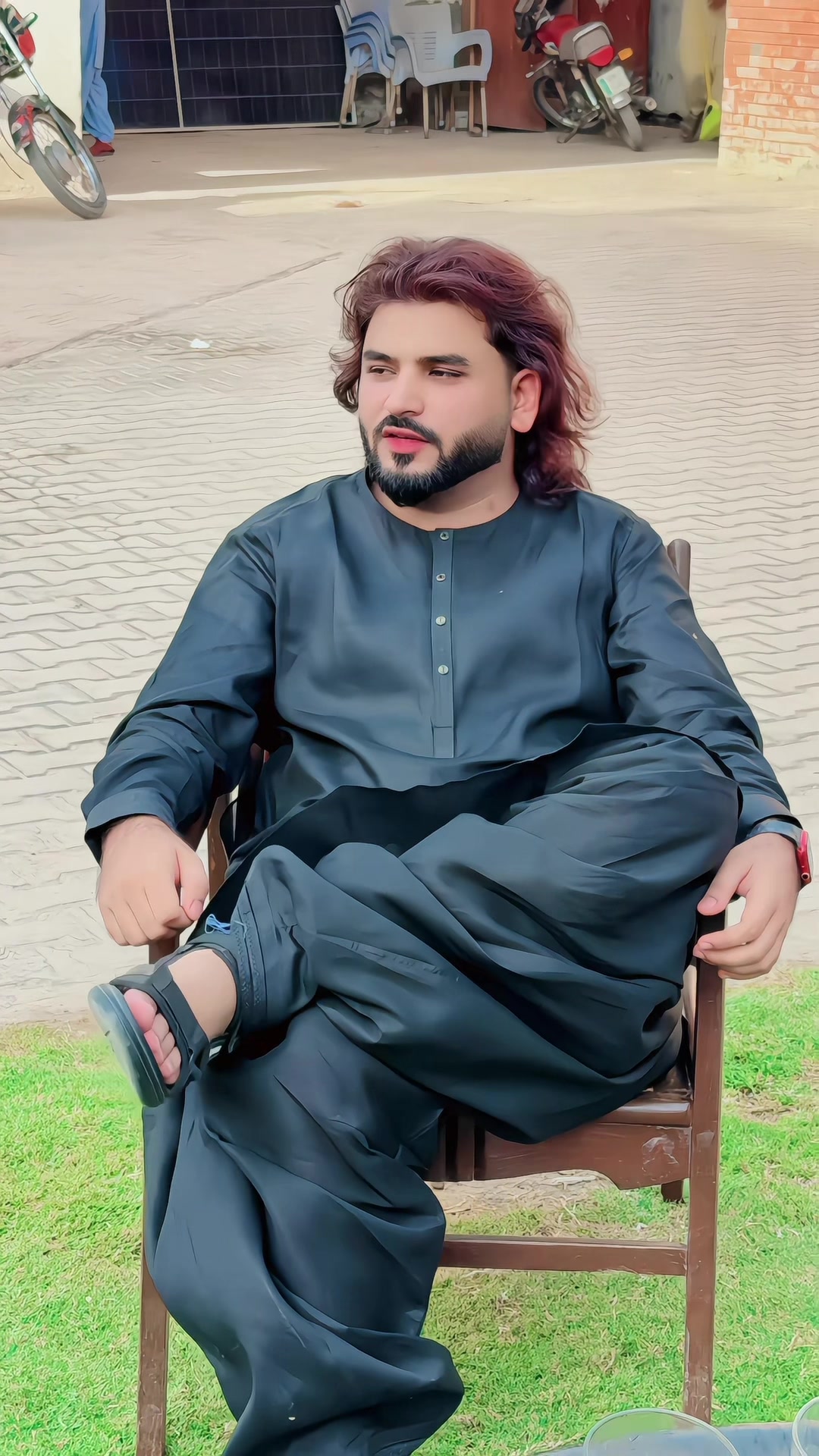 @Baلُoچ