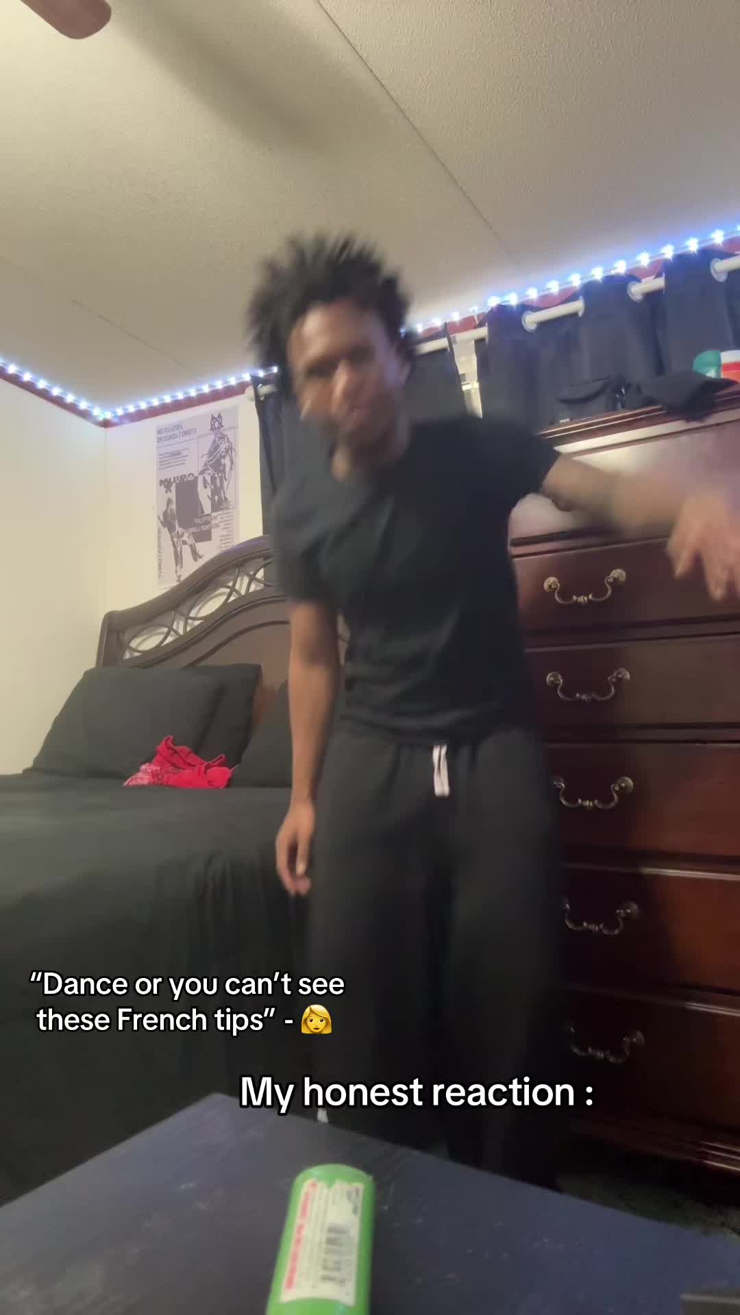 @Kv💕🦇( SUB TO MY YT)