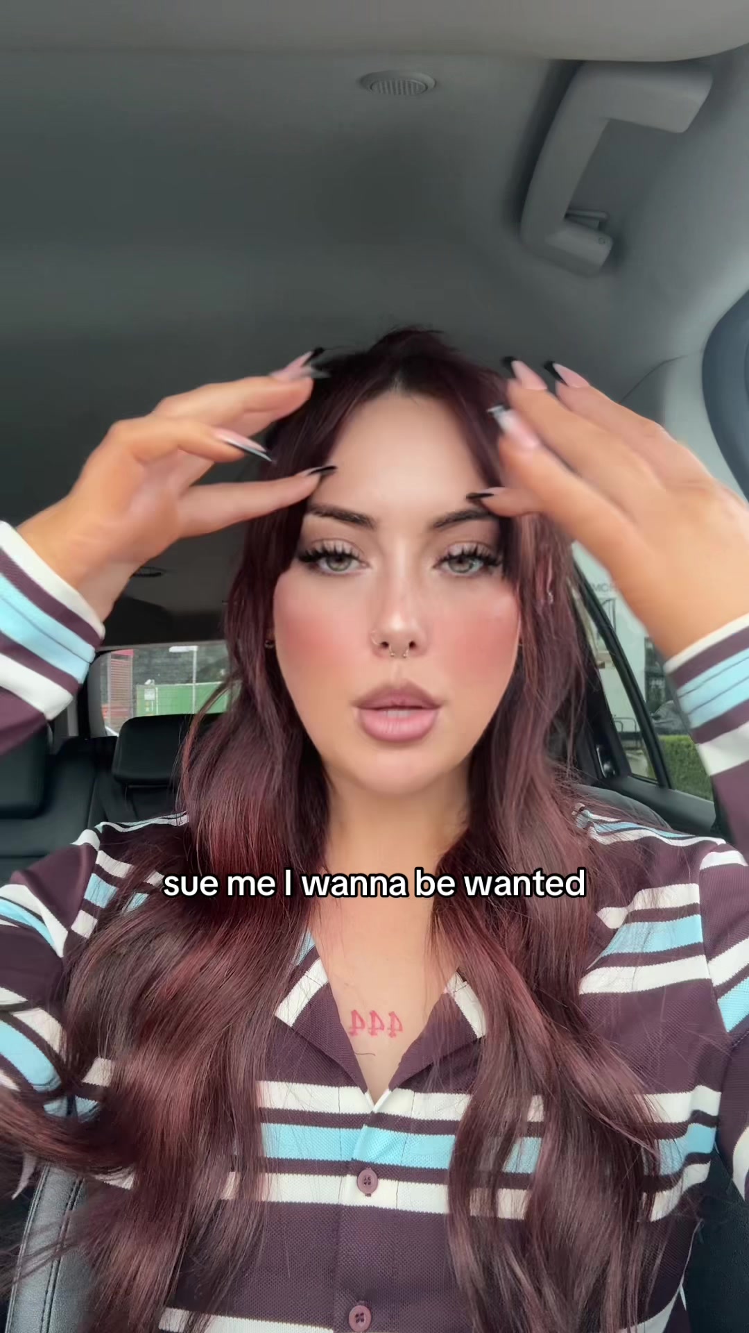 @LEASHBIAN 😈