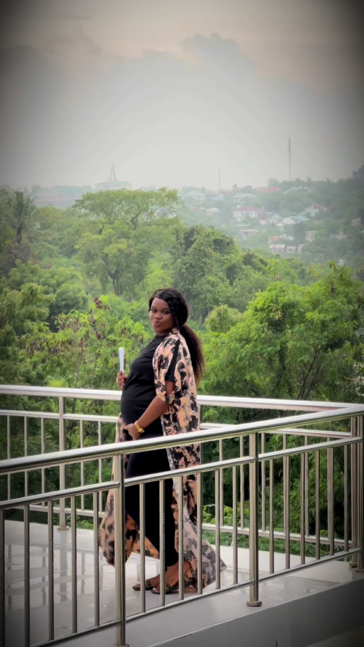 @Ngelikah 🇹🇿
