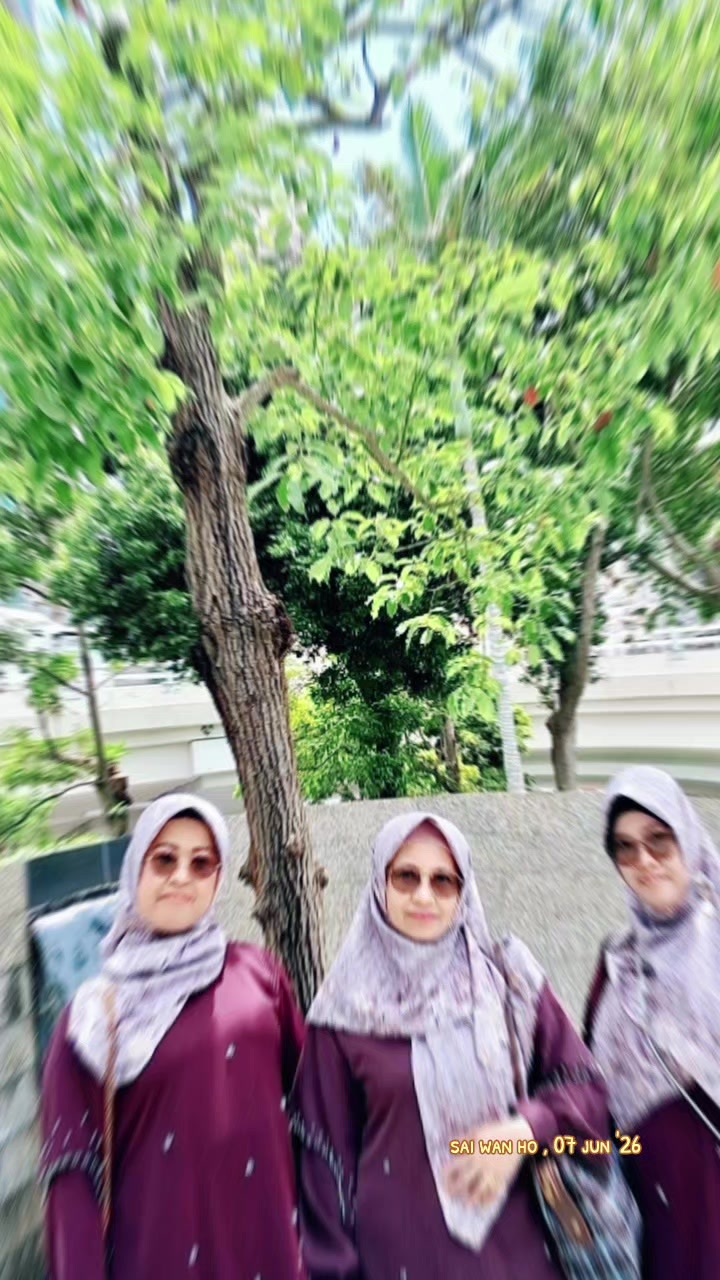 @Nur Huang 🇭🇰