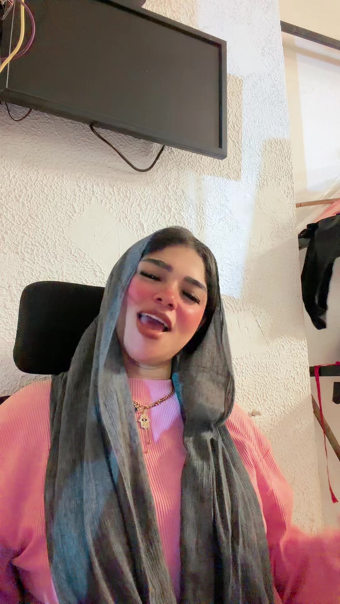 @LOGYELSONY