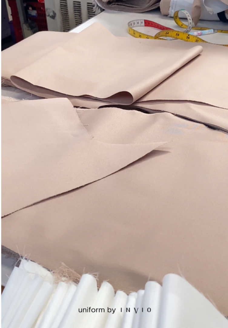 @invio_uniform