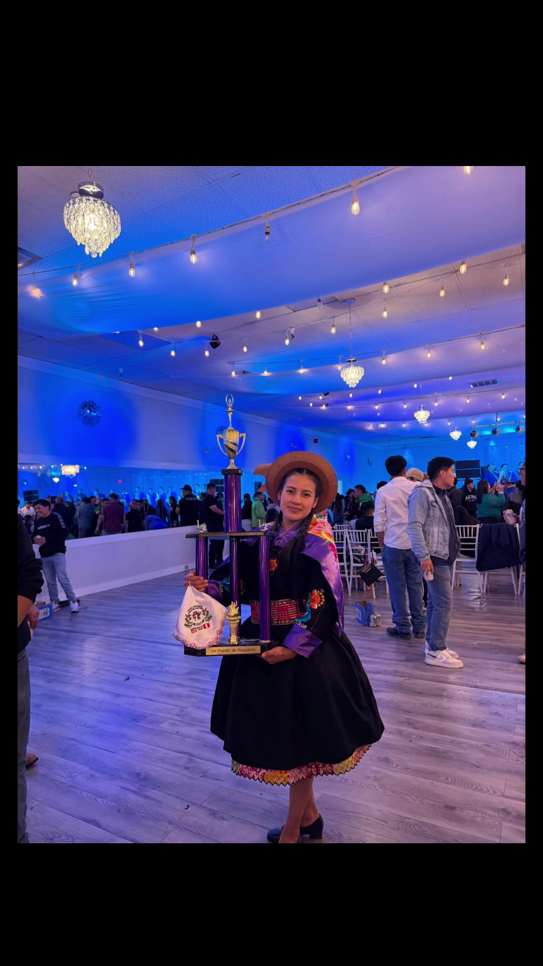 @Neyda Guzmán 🦋