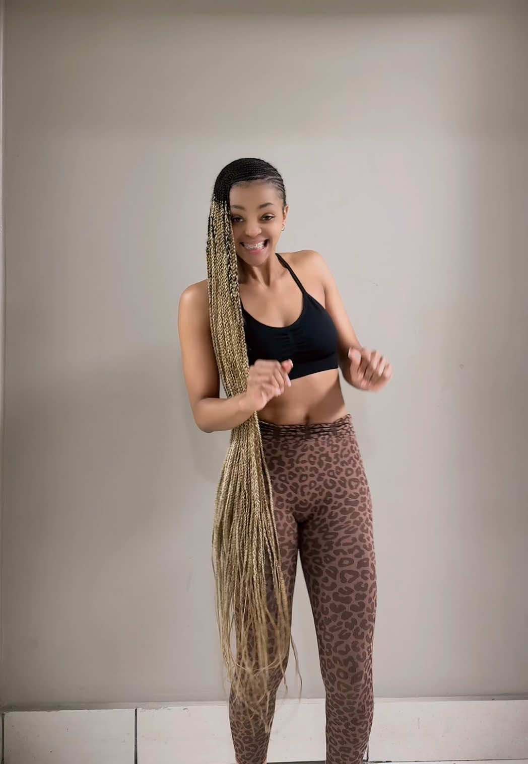 @thandiswakhalifonia