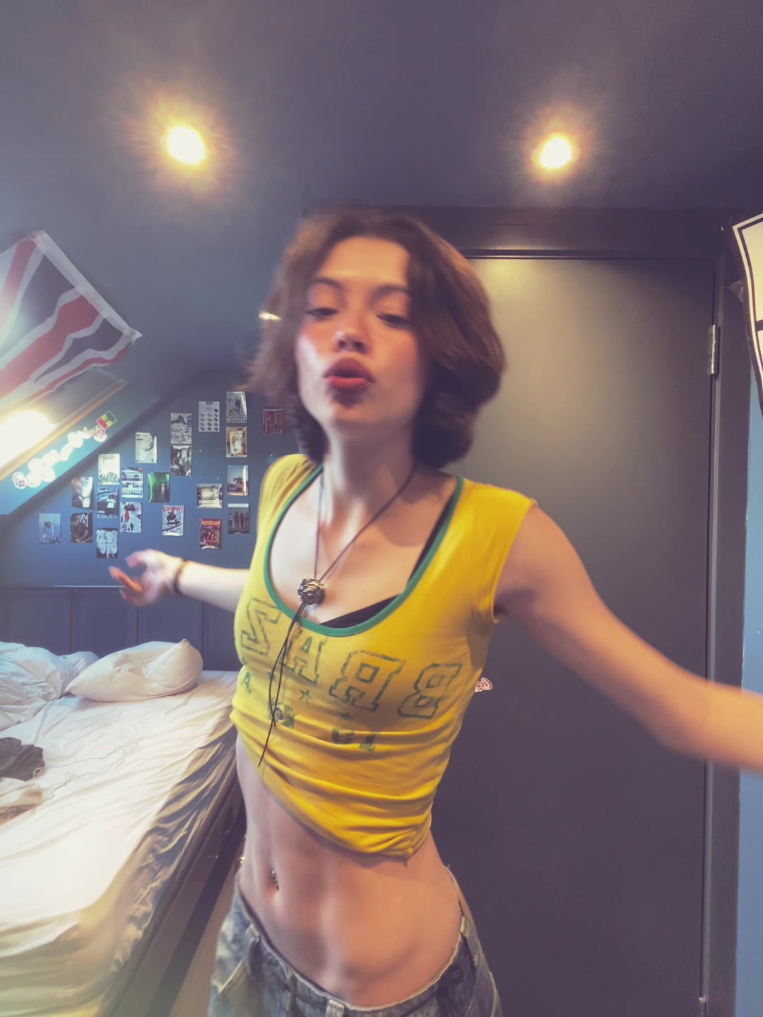 @lis