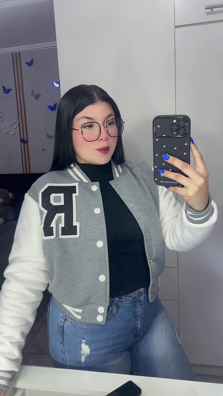 @𝒴𝒶𝒷ℯ𝓁𝒾𝓈🦋