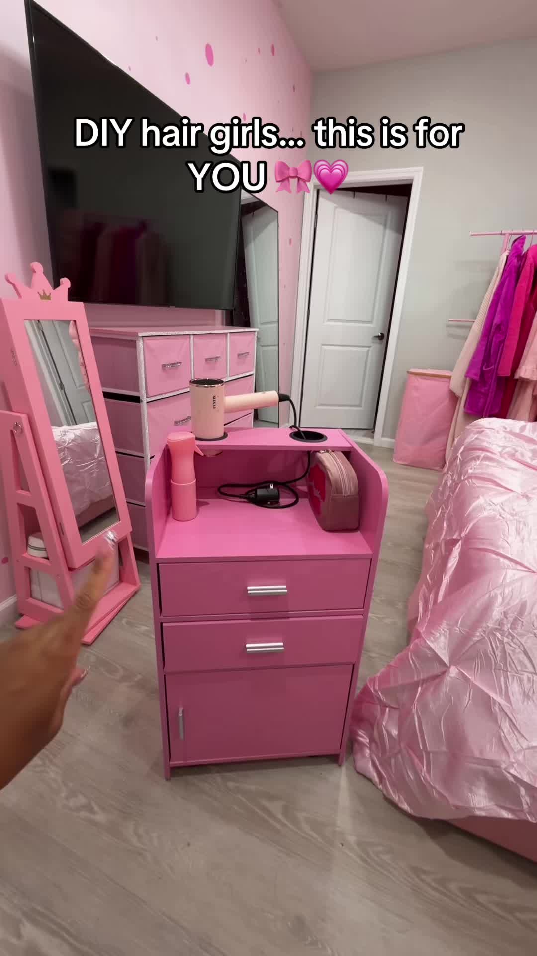 @Tasti