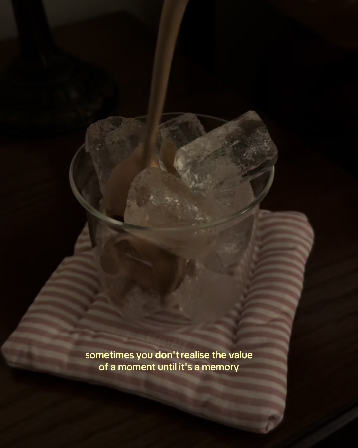 @★