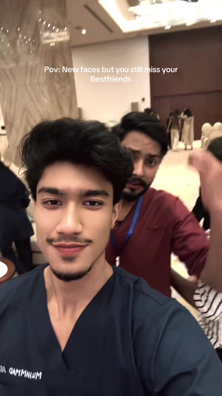 @𝐌𝐞𝐞𝐫𝐚𝐧🕊️