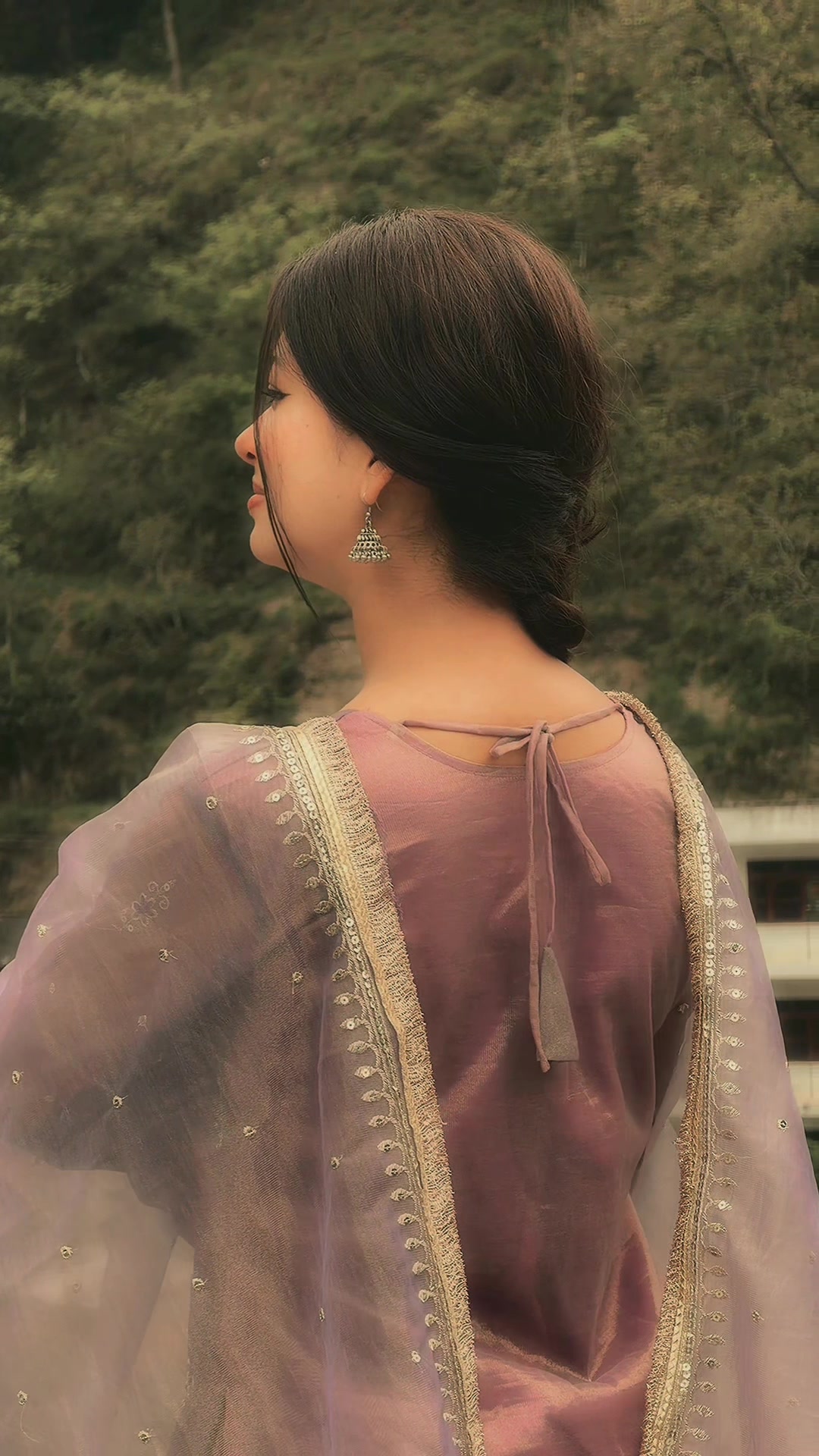 @Dipa shahi 🕊️