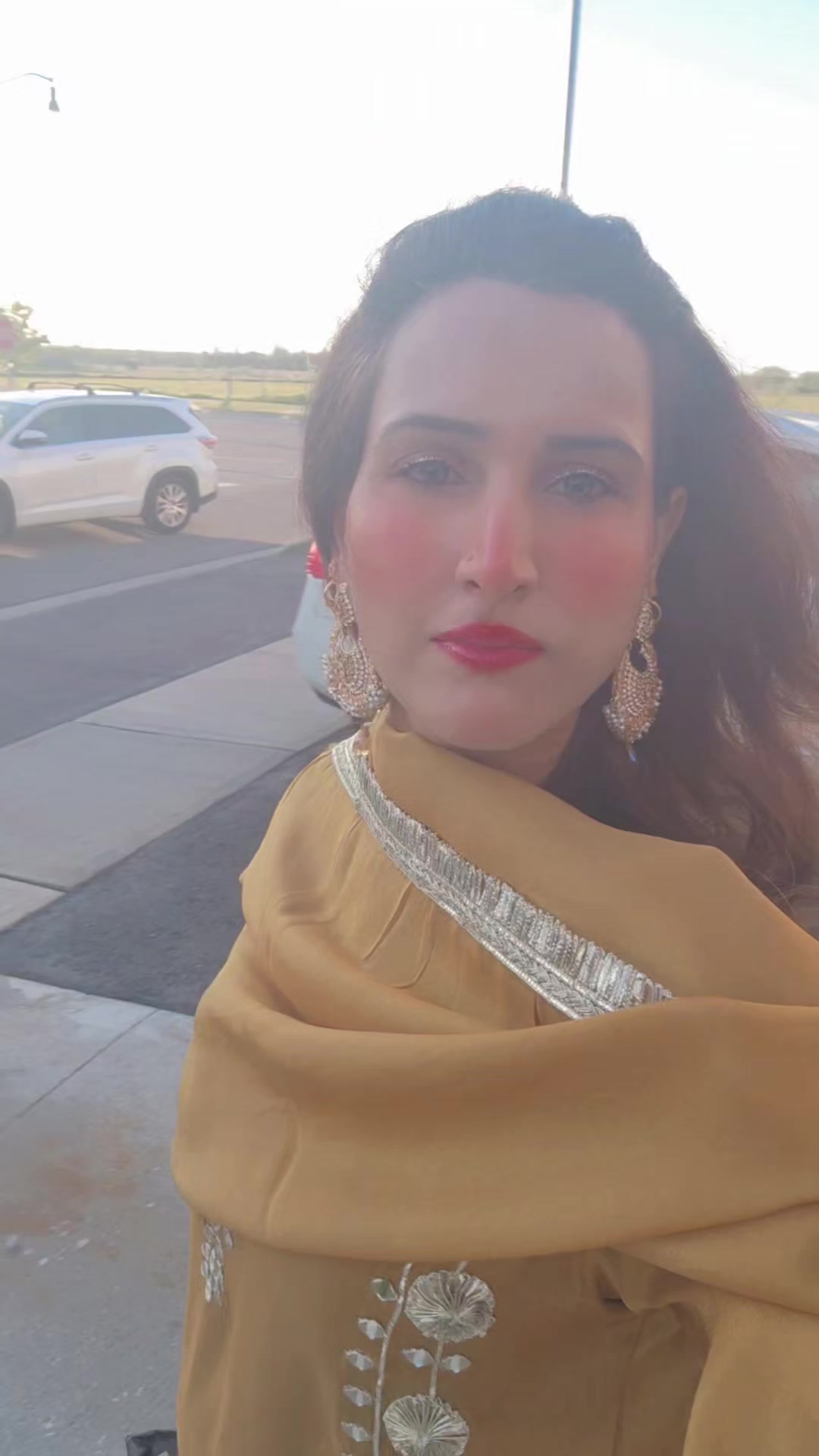 @Saira Faisal Canada AWM