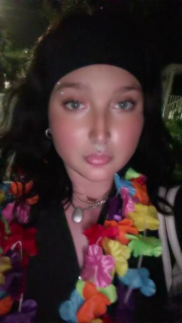 @lizzzzz9530