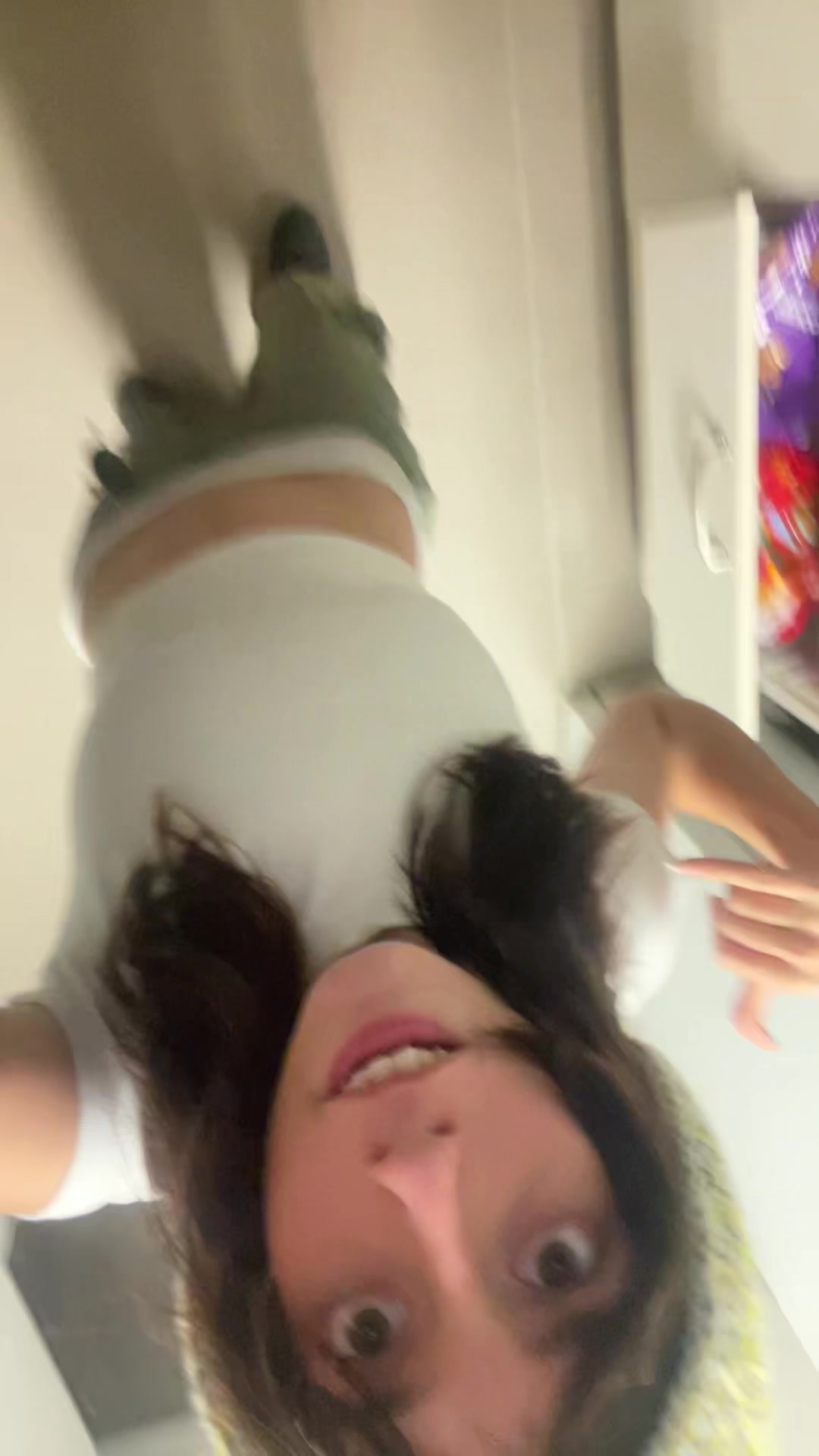 @ellieee
