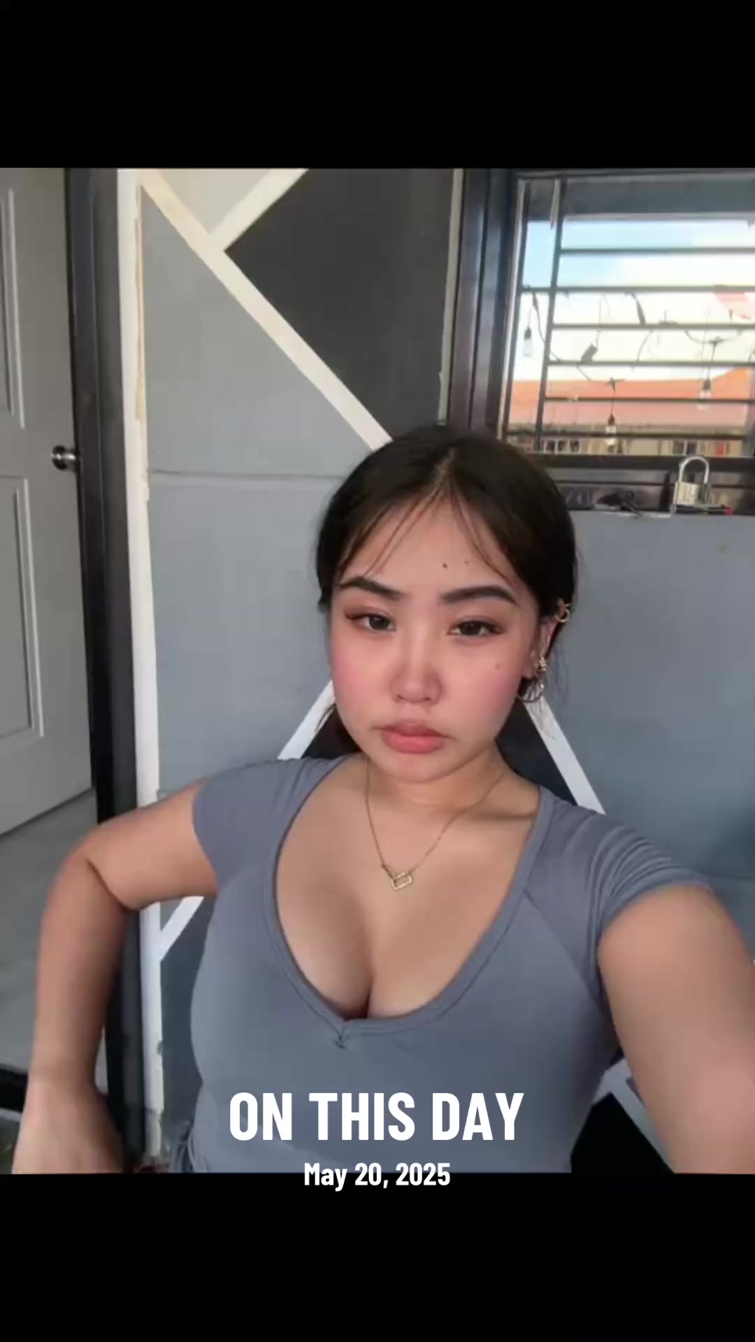 @️