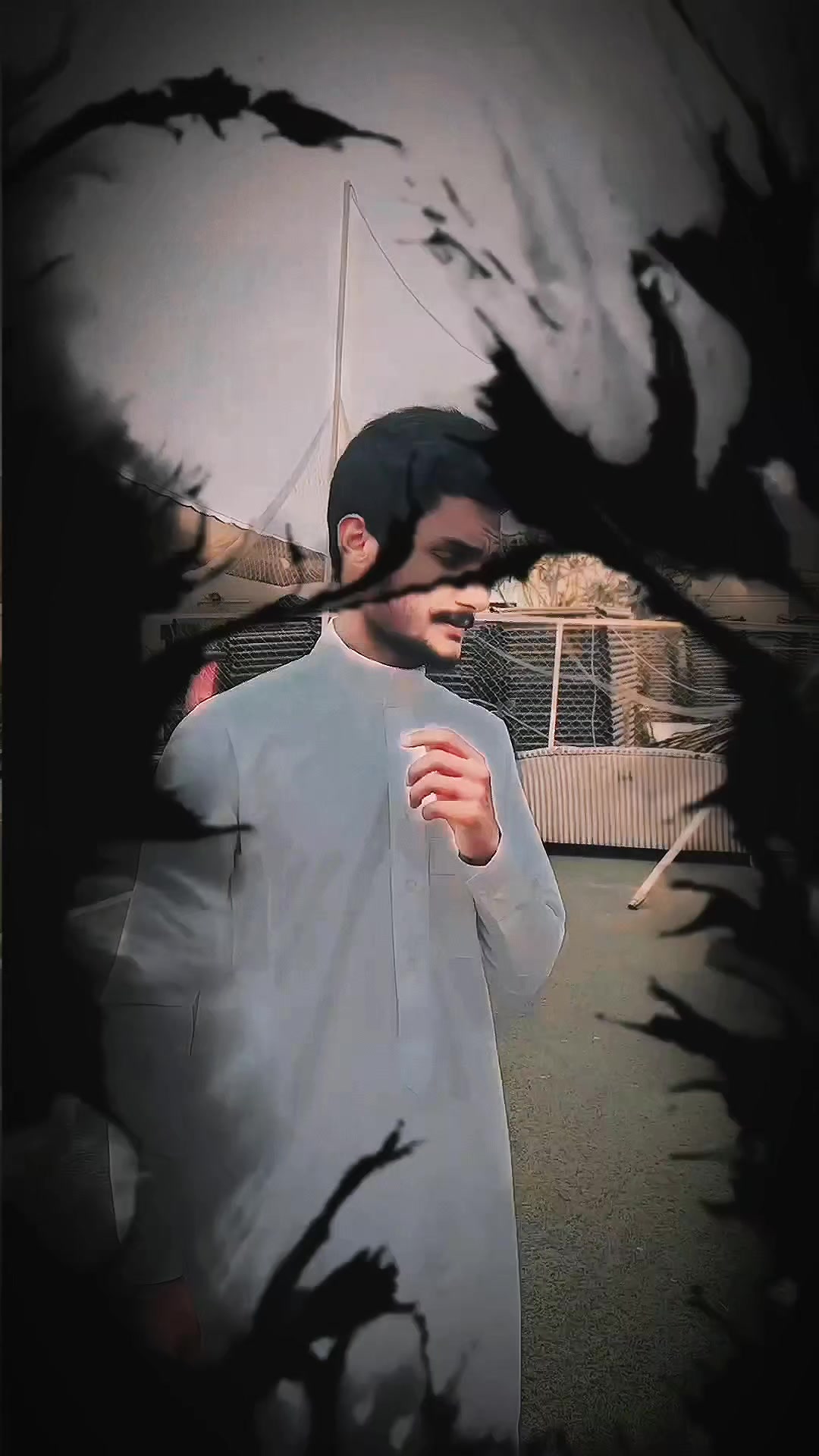 @ɪ_ᴀᴍ×͜×ʙᴀᴄᴋ 👻