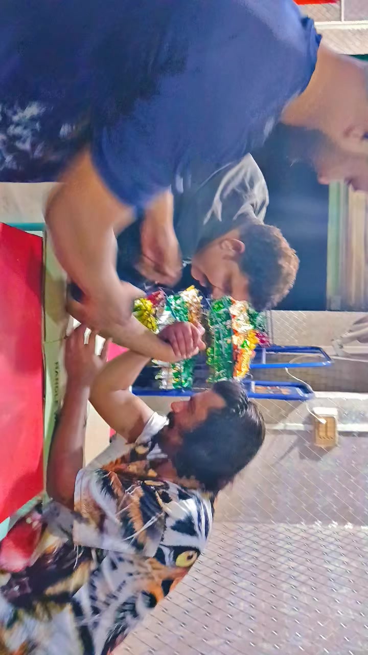 @Zuraiz Butt