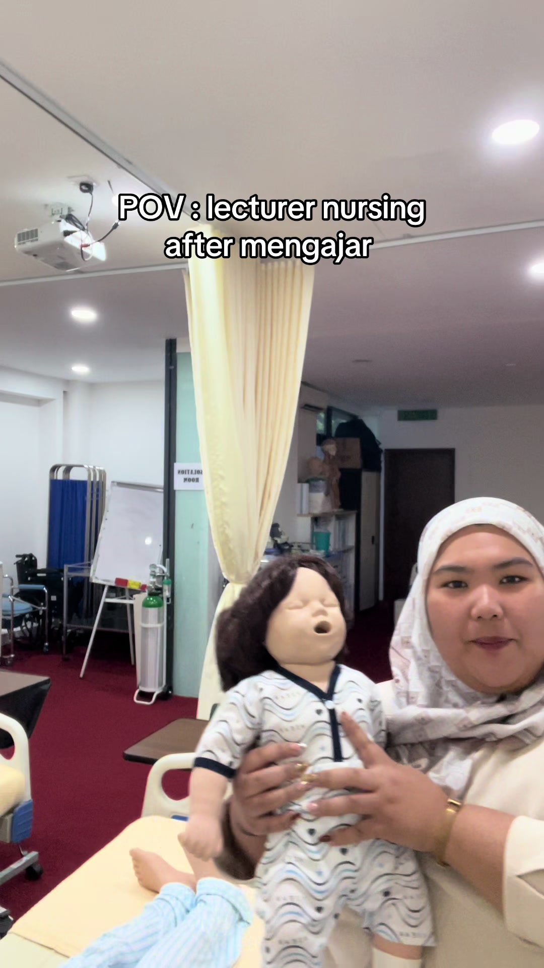 @panggil saya adel