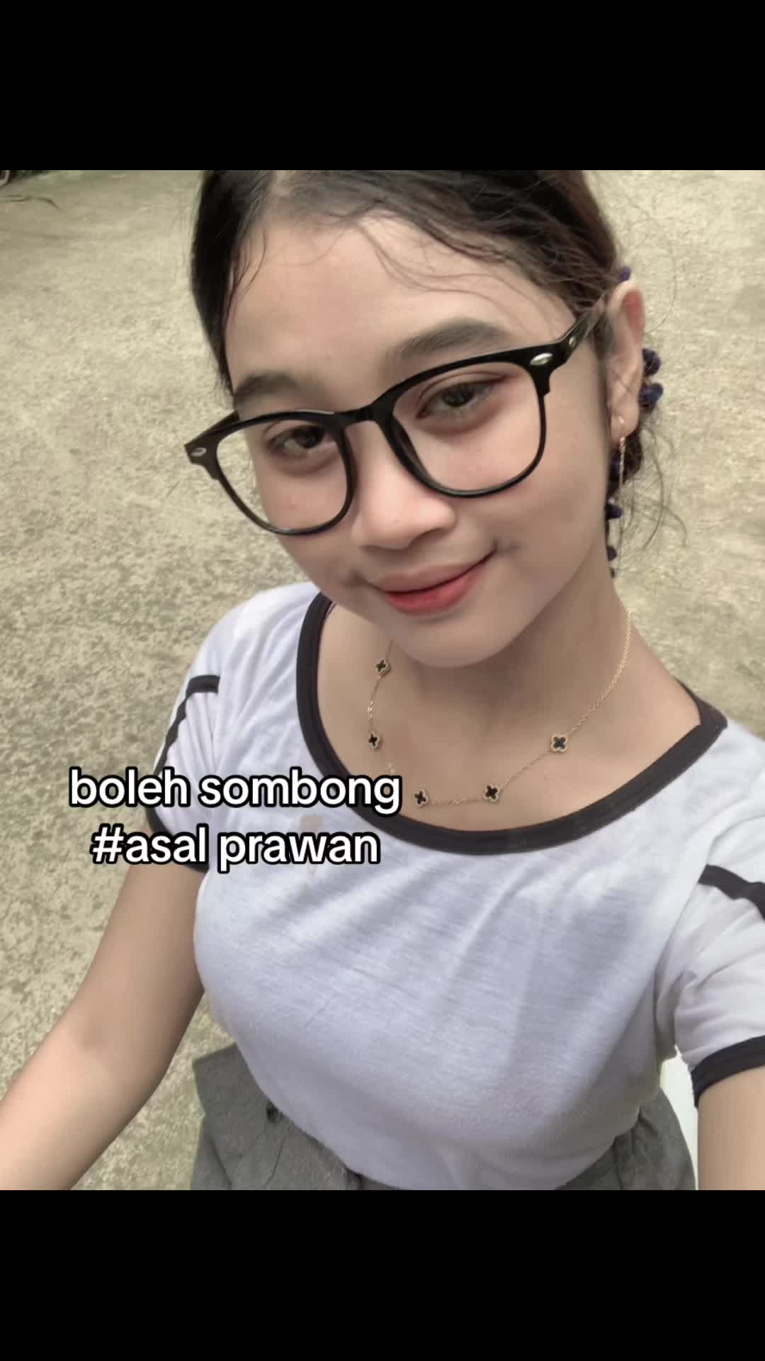 @A Y A 🪬