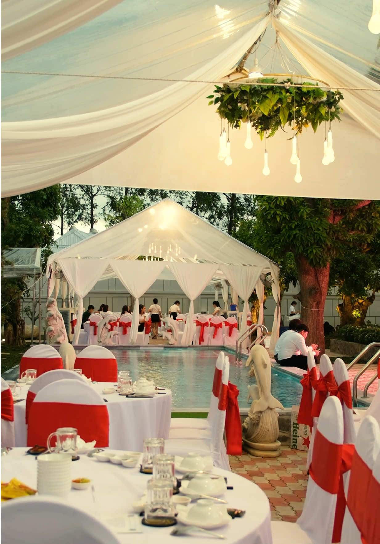 @Nhà Hàng Quỳnh Anh