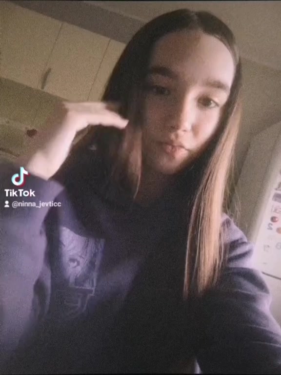 @нина јевтић🧡🪐