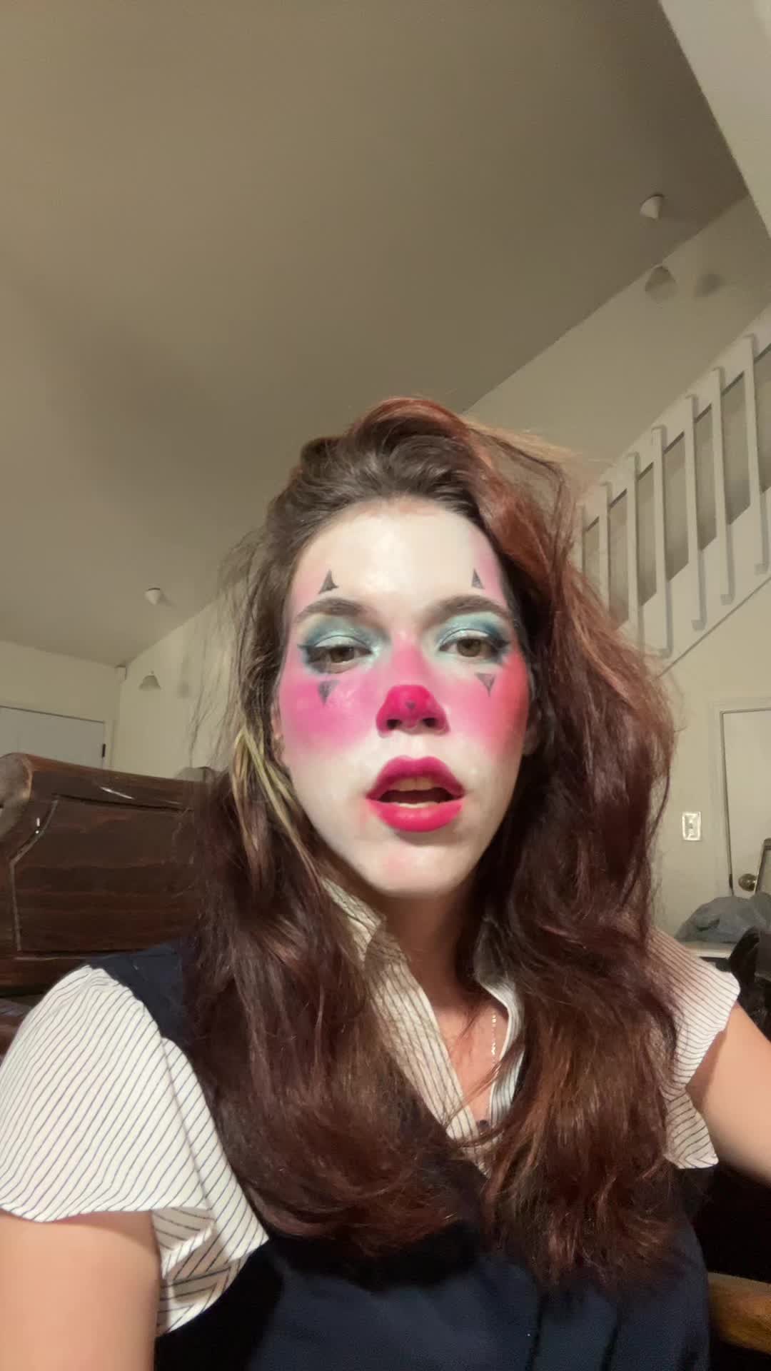 @_thatclowngirl_