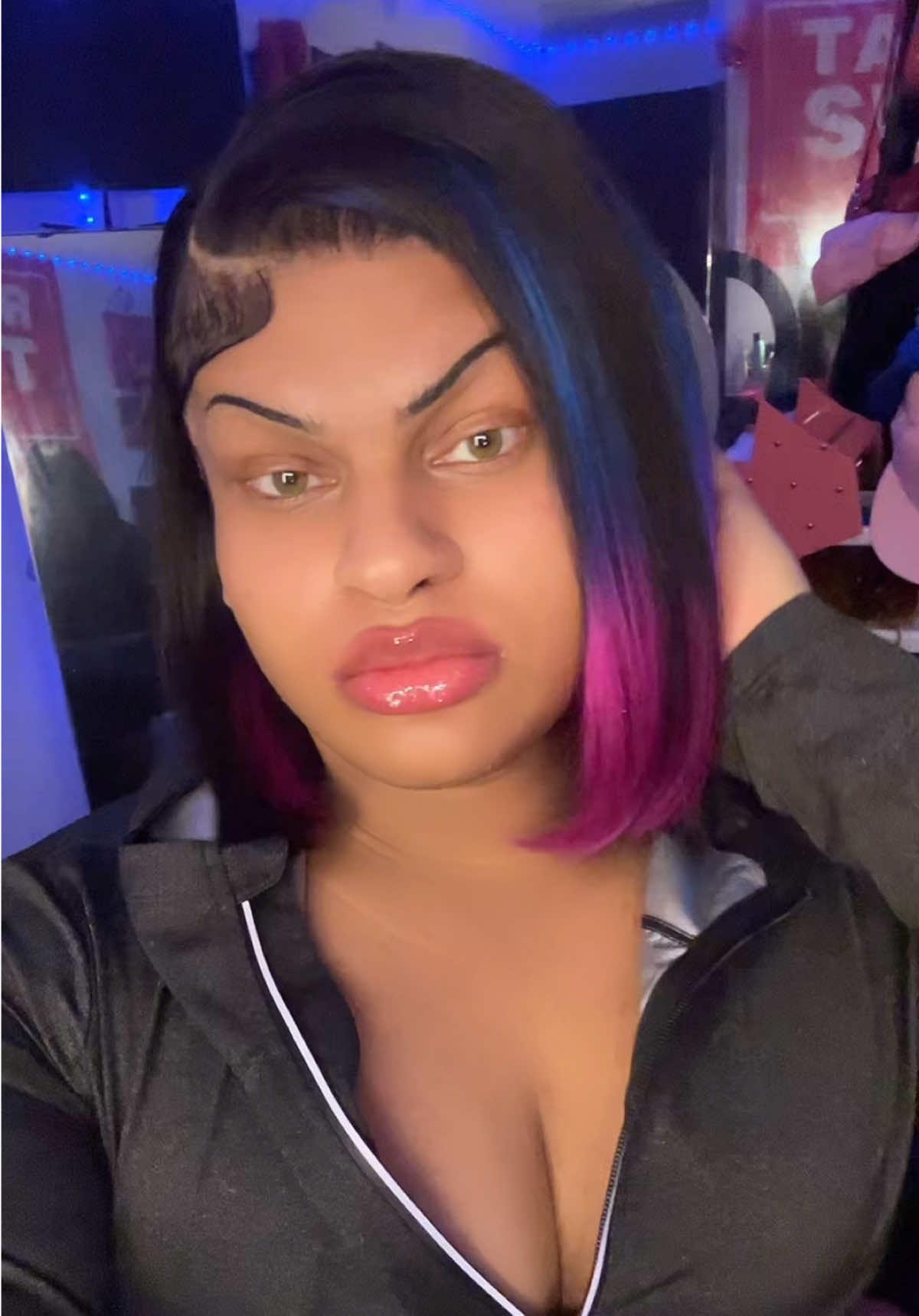 @datscupcakez
