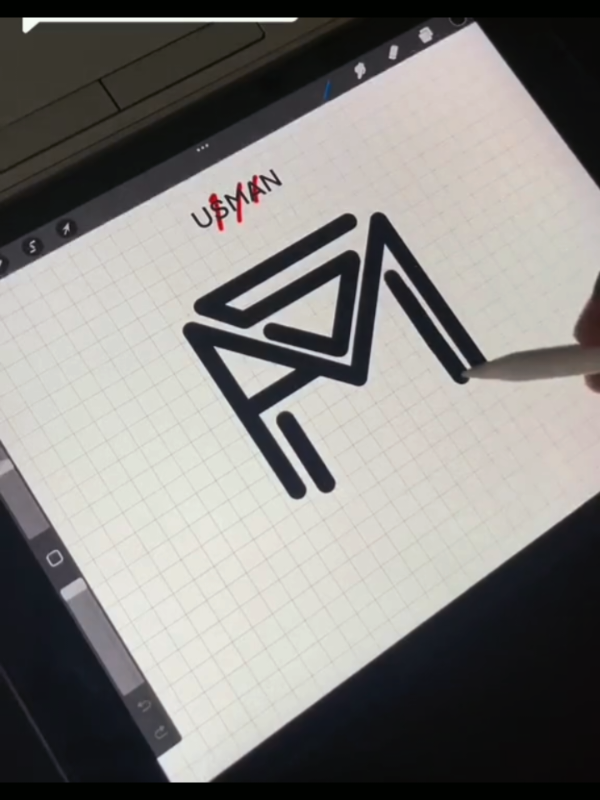 @Creative Logo Studio