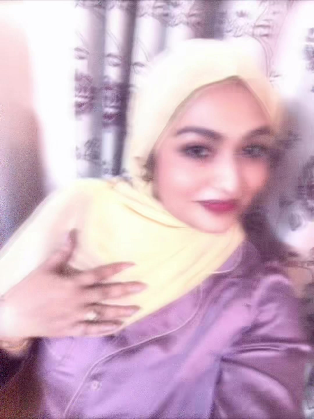 @𝓟𝓸𝓵𝔂🕊️
