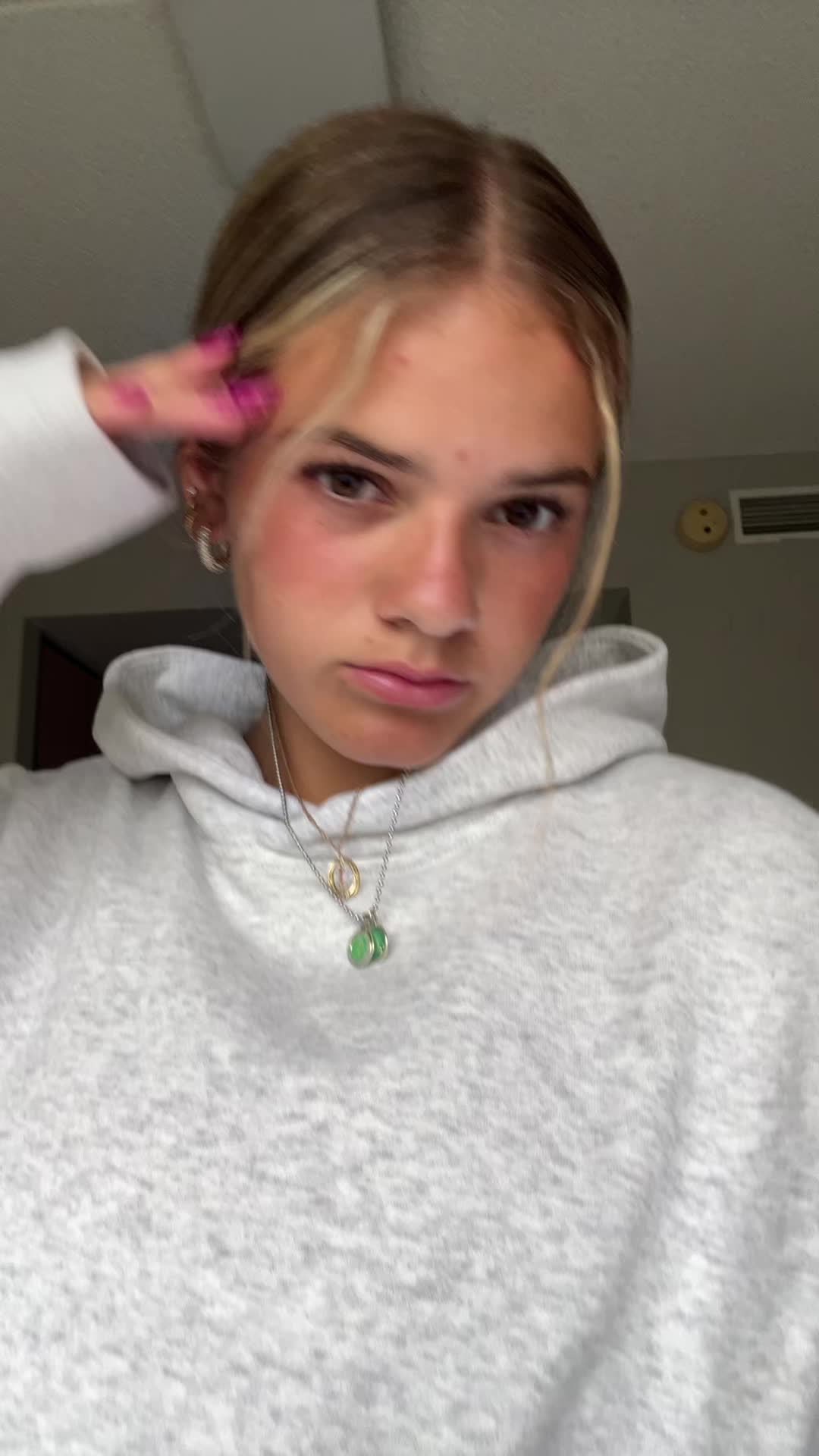 @notavawong