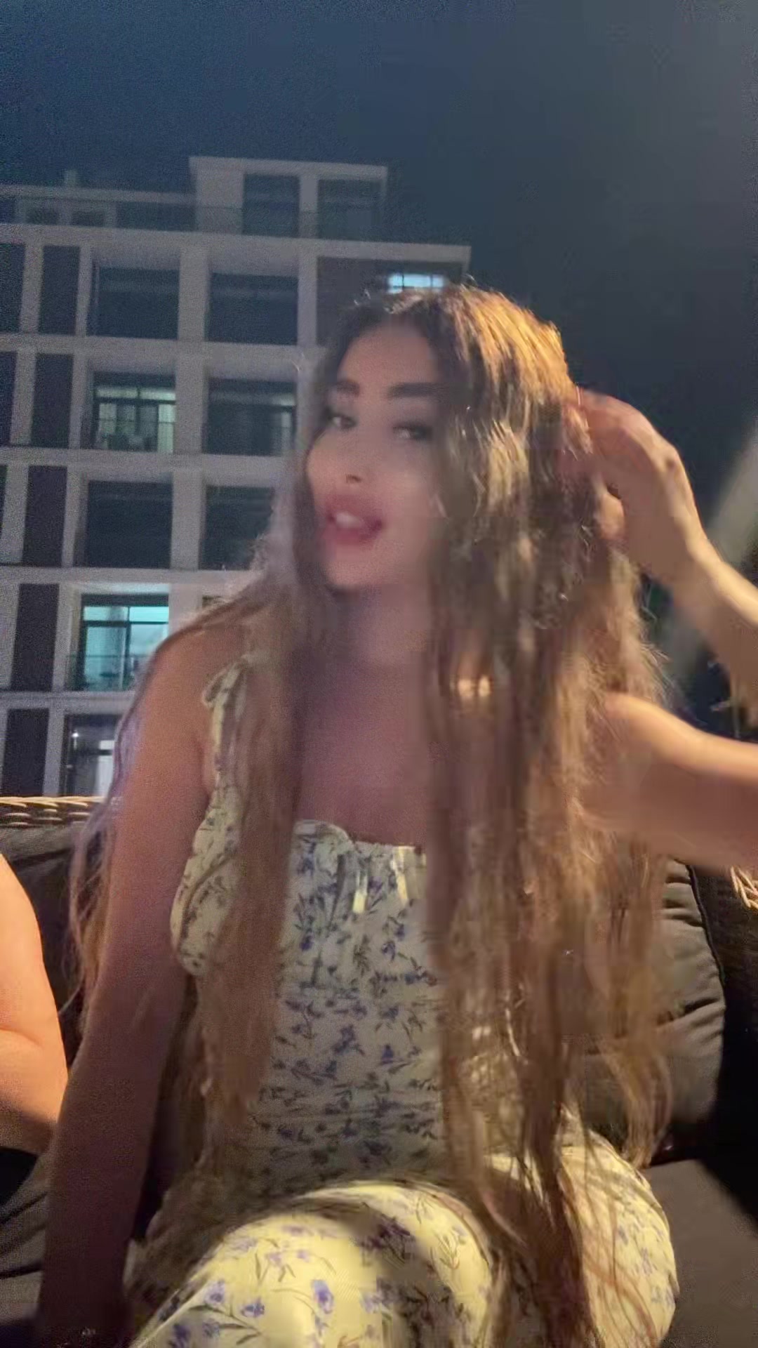 @Məleykə Akbərli