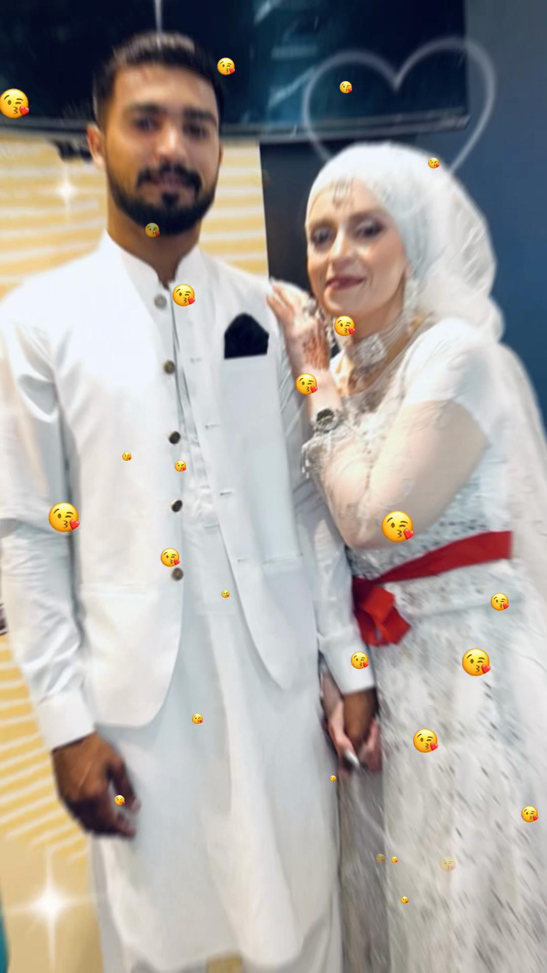 @Abdul Rahman🇵🇰Esraakbaş🇹🇷