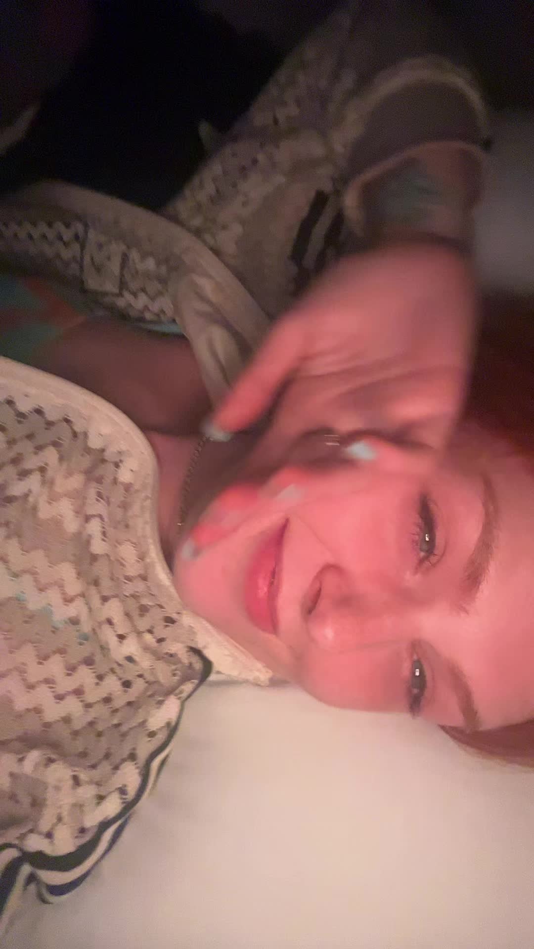 @alaniroza