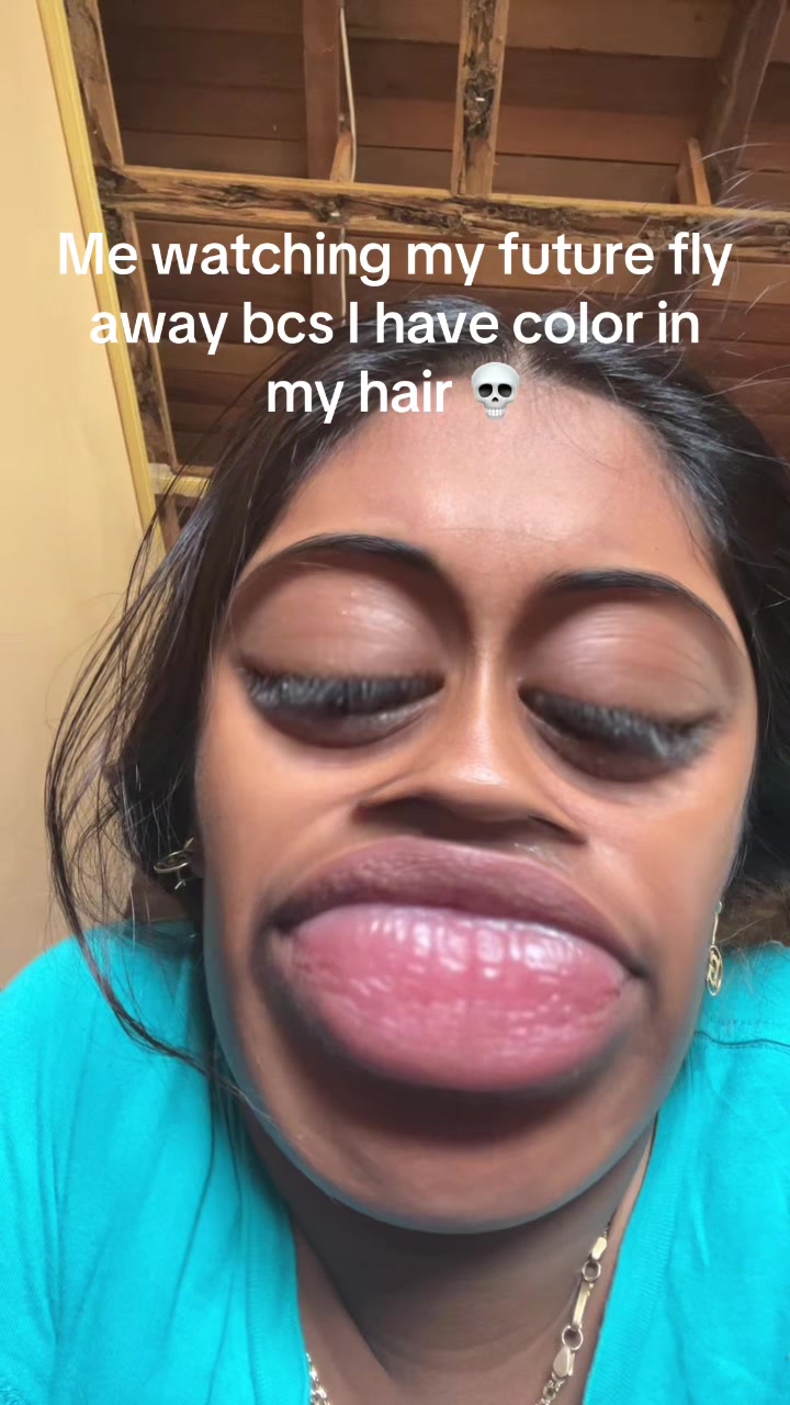 @Cøølie_slave🕷🕸