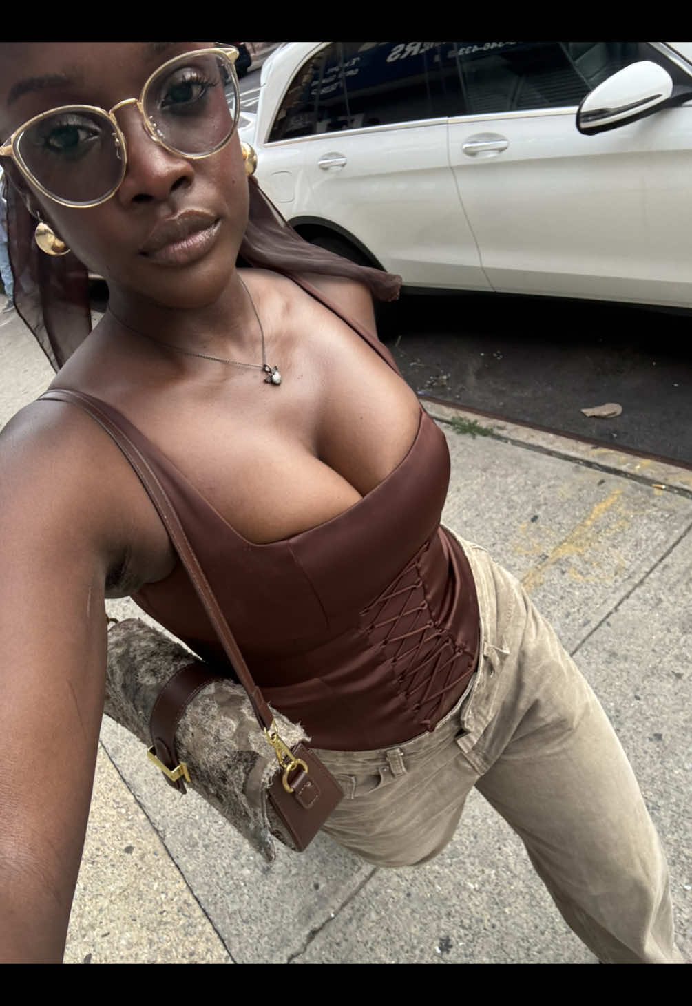 @Denneka Roberts | Creator