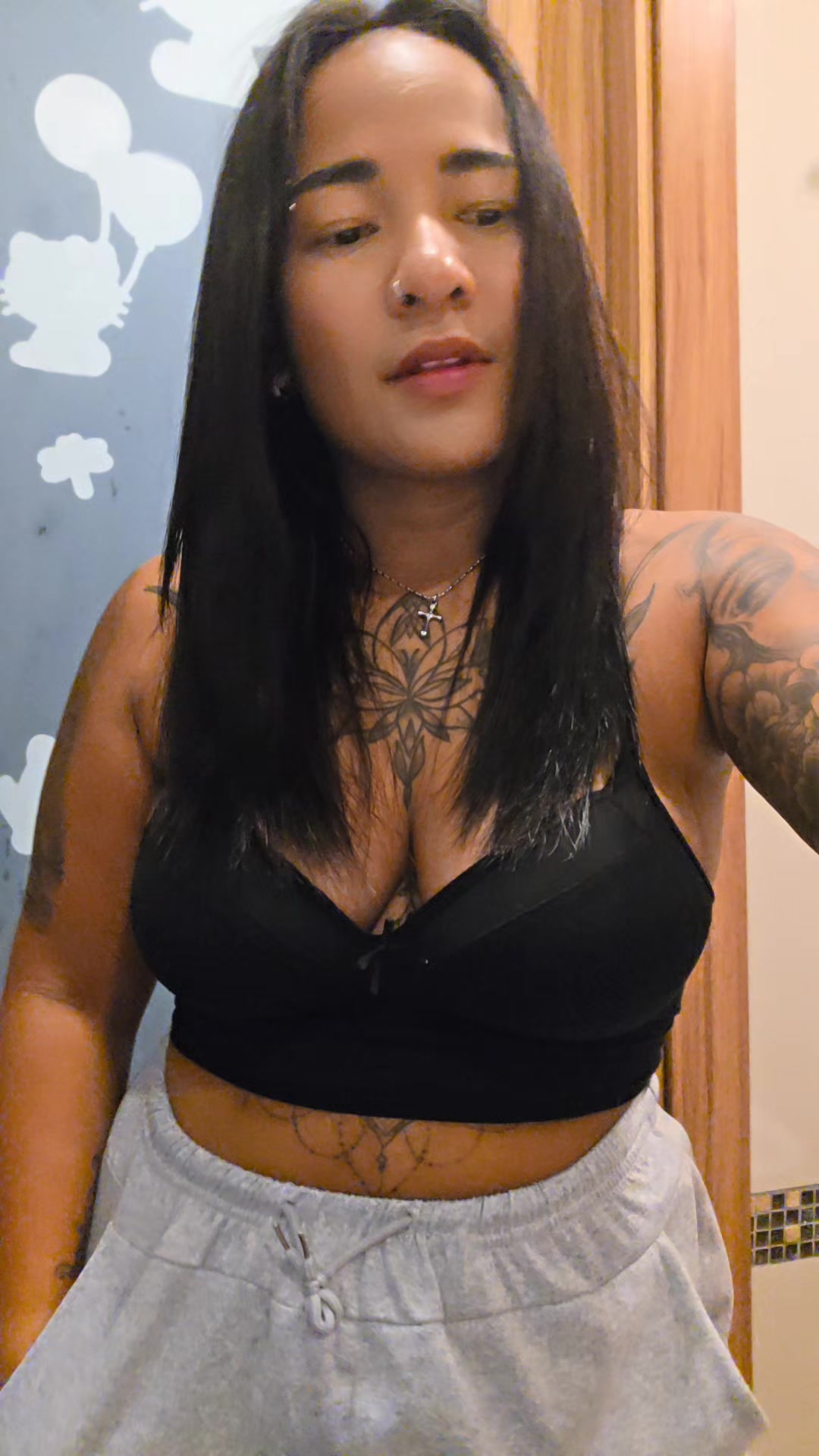 @Nisakon