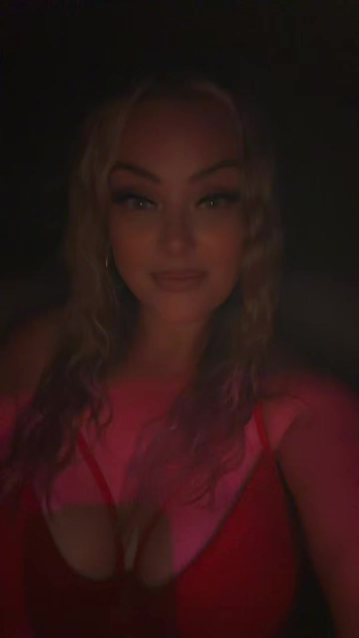@B_A_B_Ashley