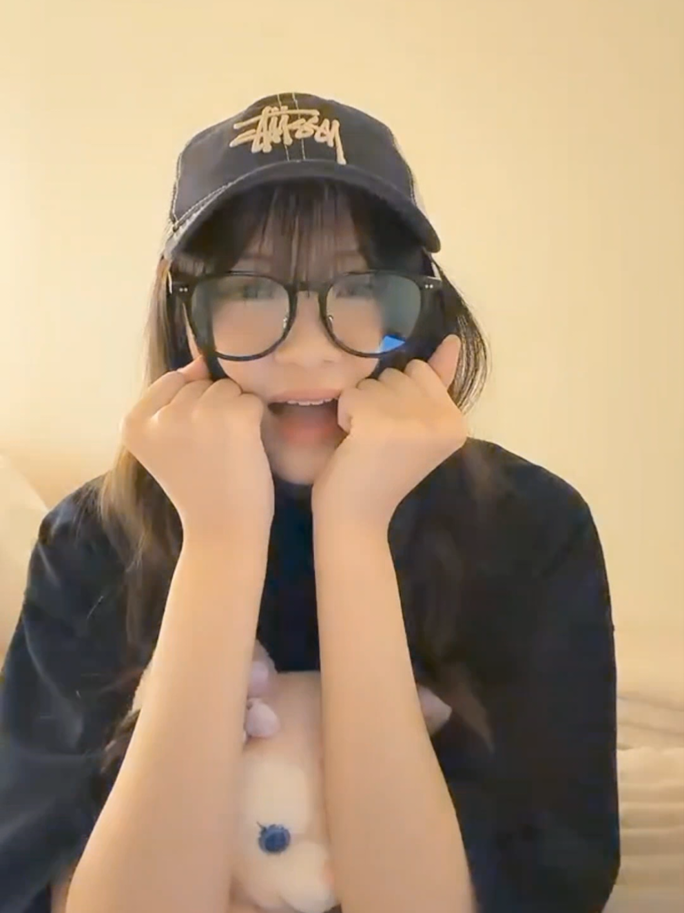 @T