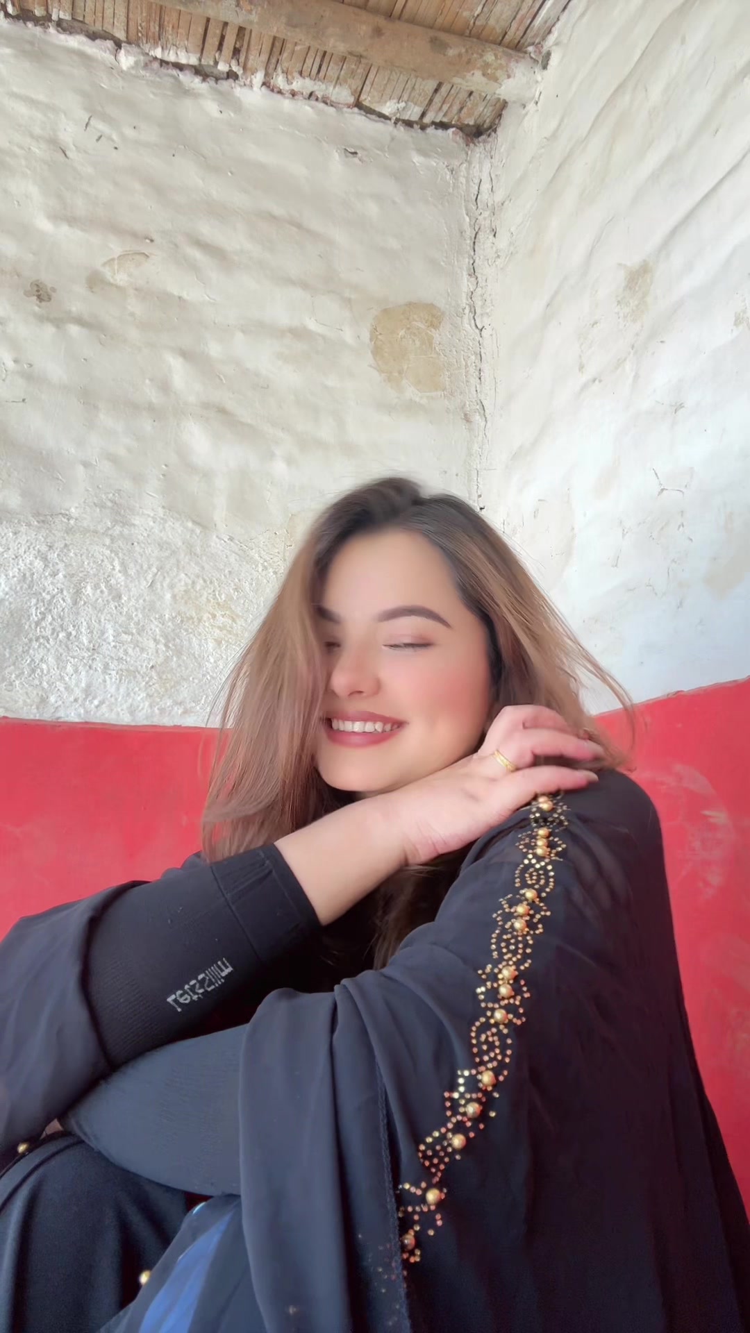 @🦋Saya Bhandari🦋