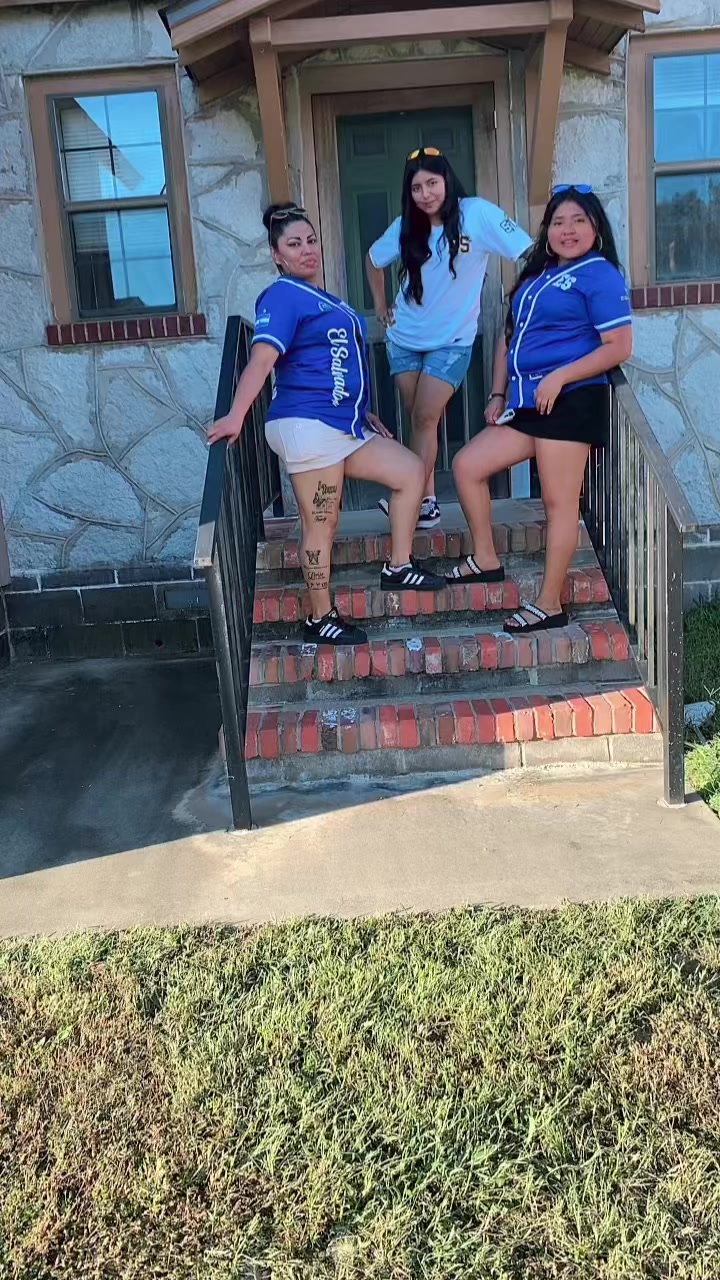 @💙Abi🤍🇸🇻🍑🔥$$