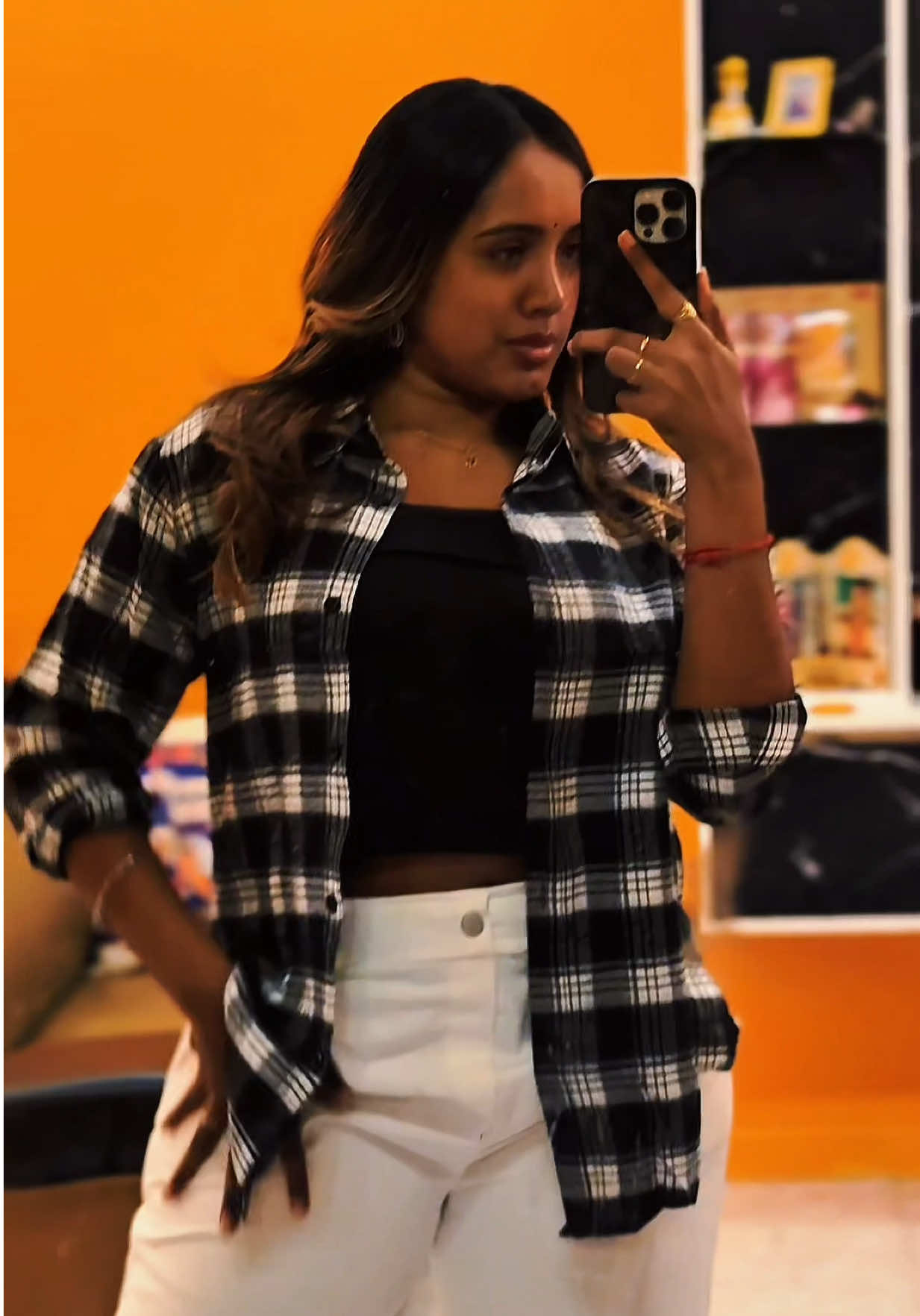 @Tharshini Rama | Creator