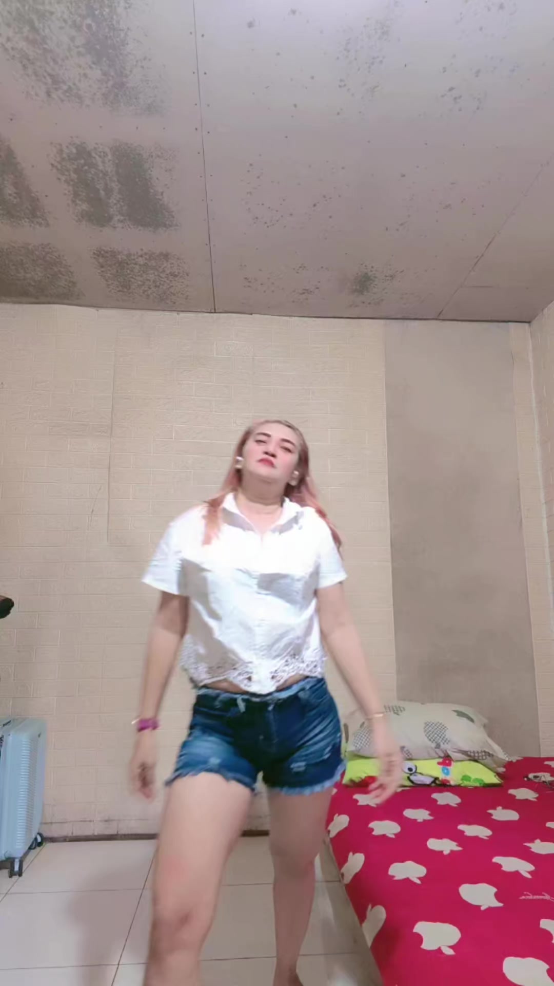 @Veronica magaretha