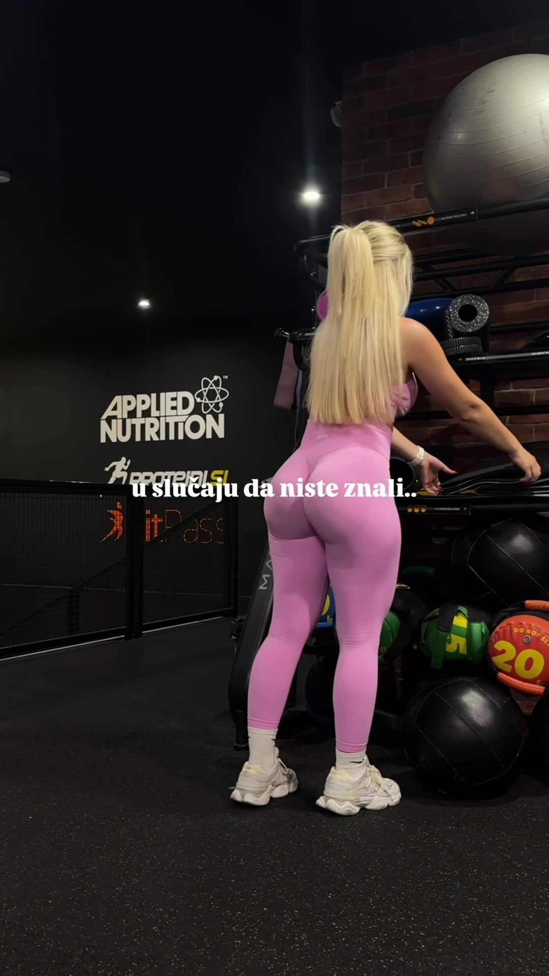 @anjax