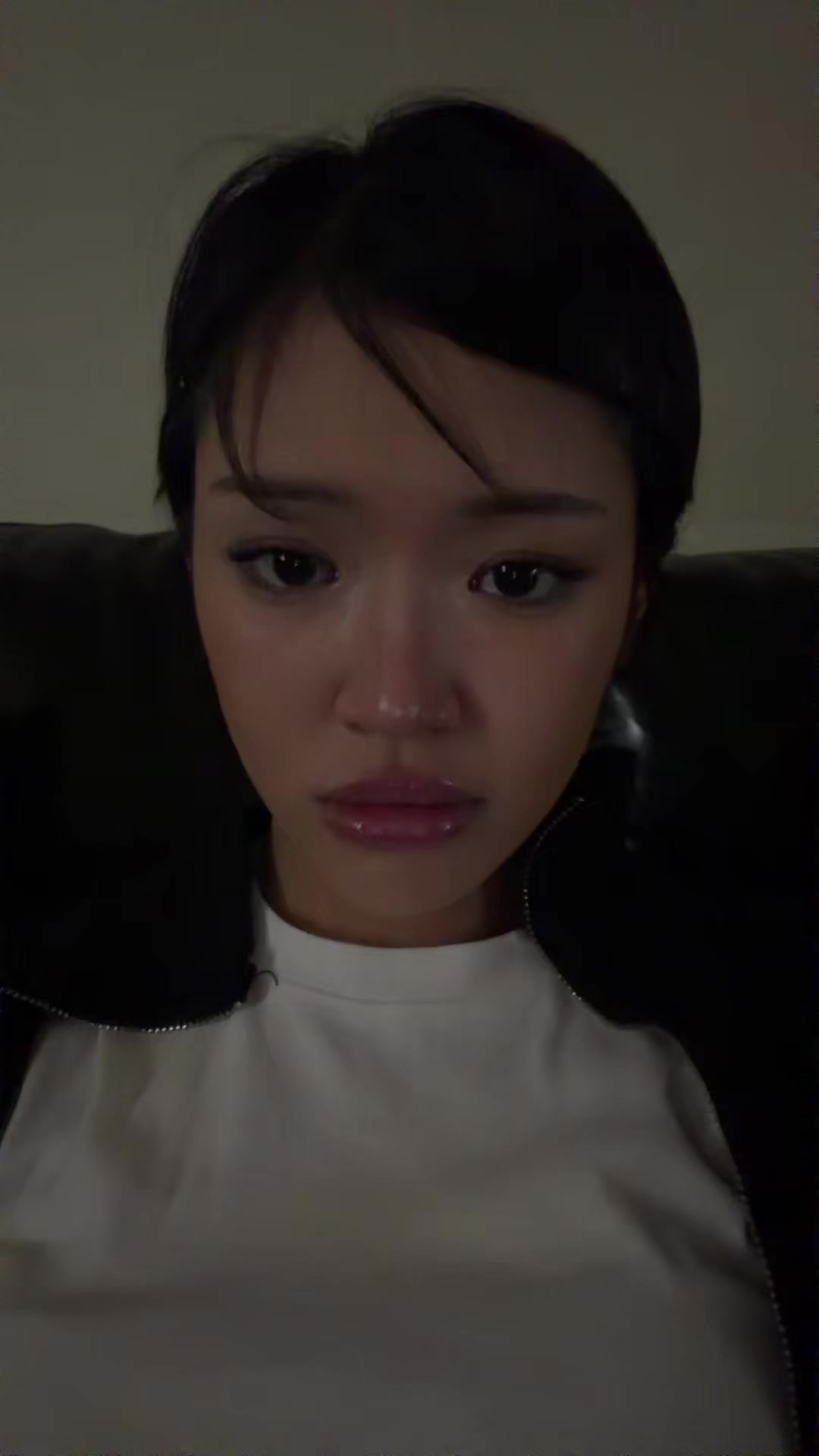 @jieun