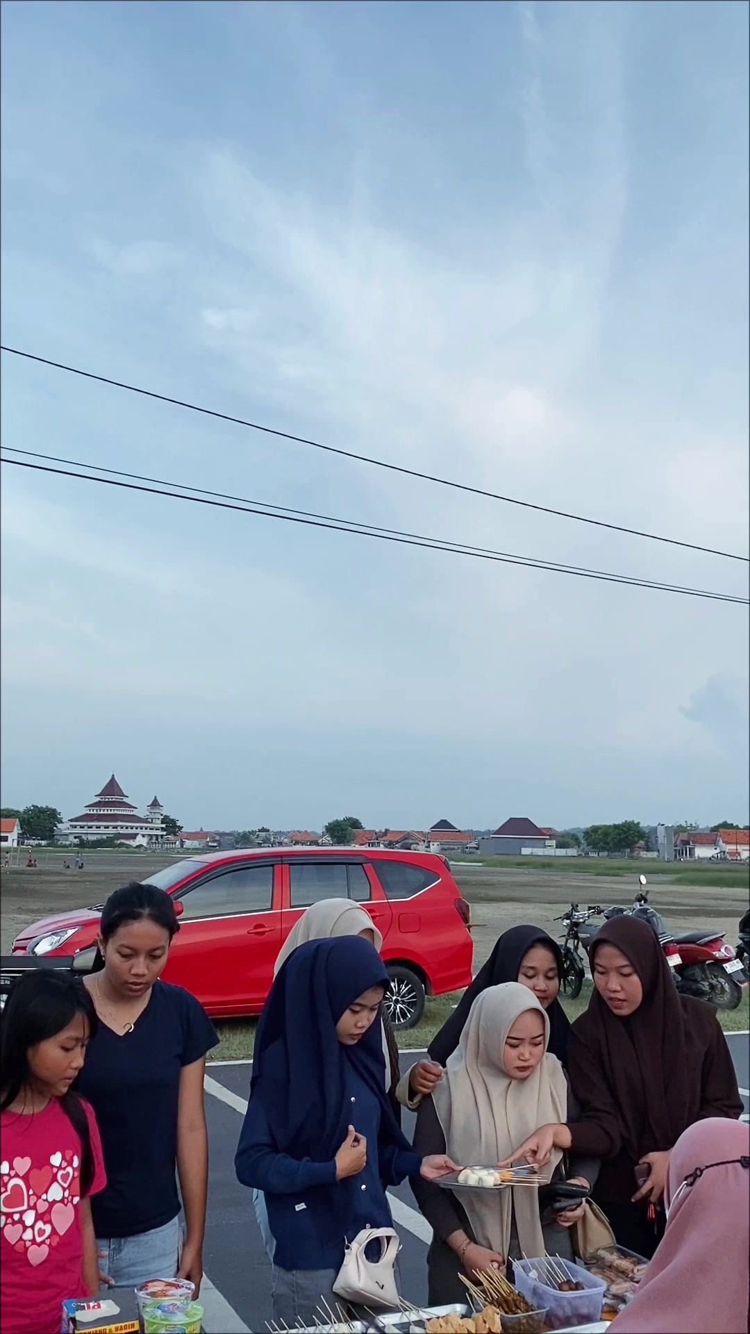 @Sunset Halodek
