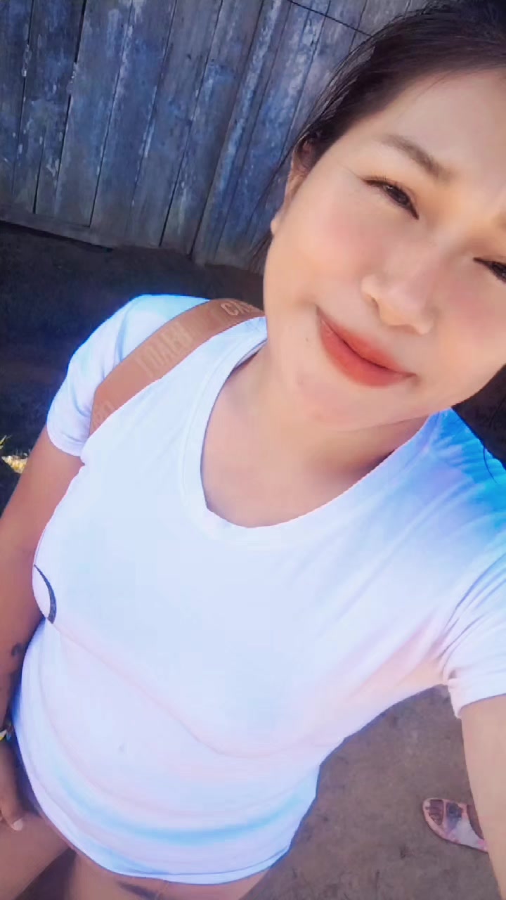 @naomilaia