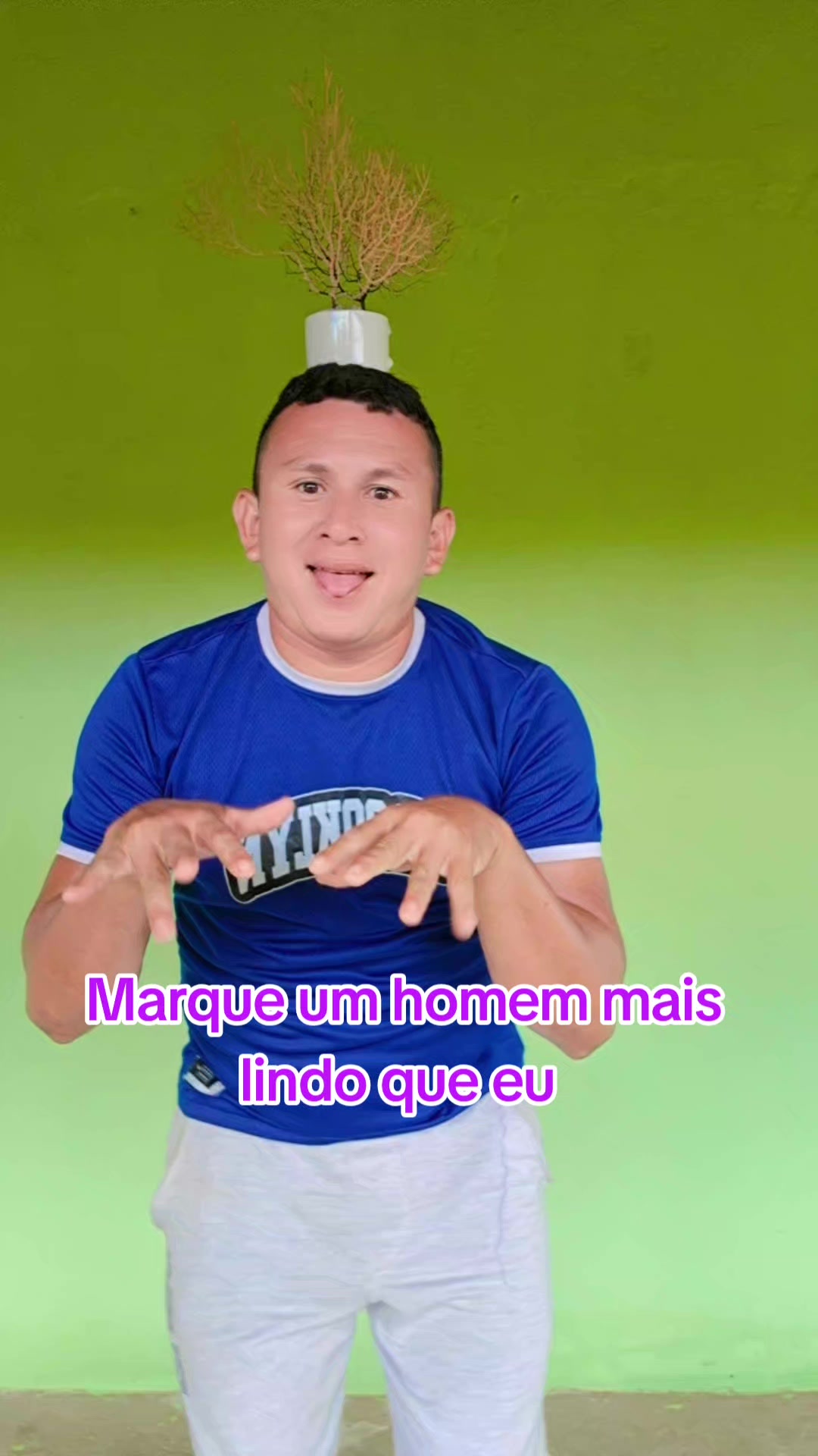 @Mine debochada oficial