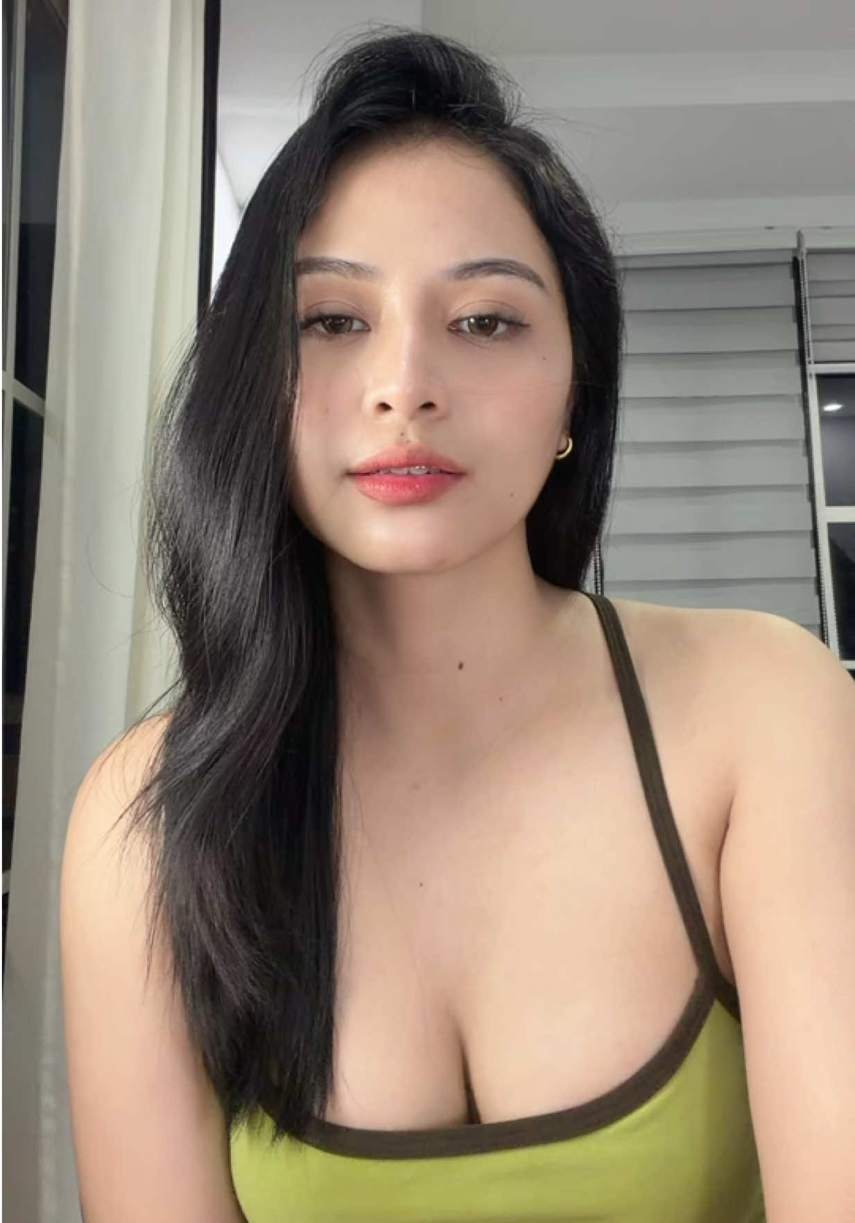 @vaneneng_ on ig (2)