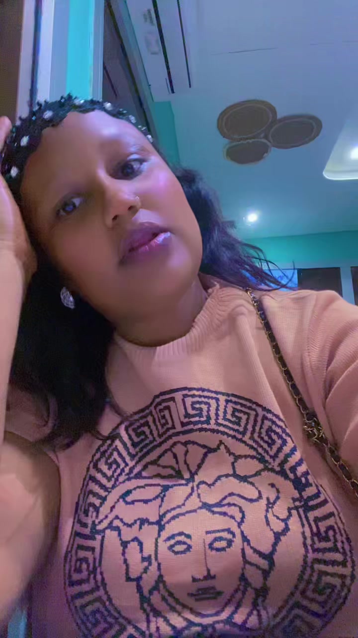 @Hurera